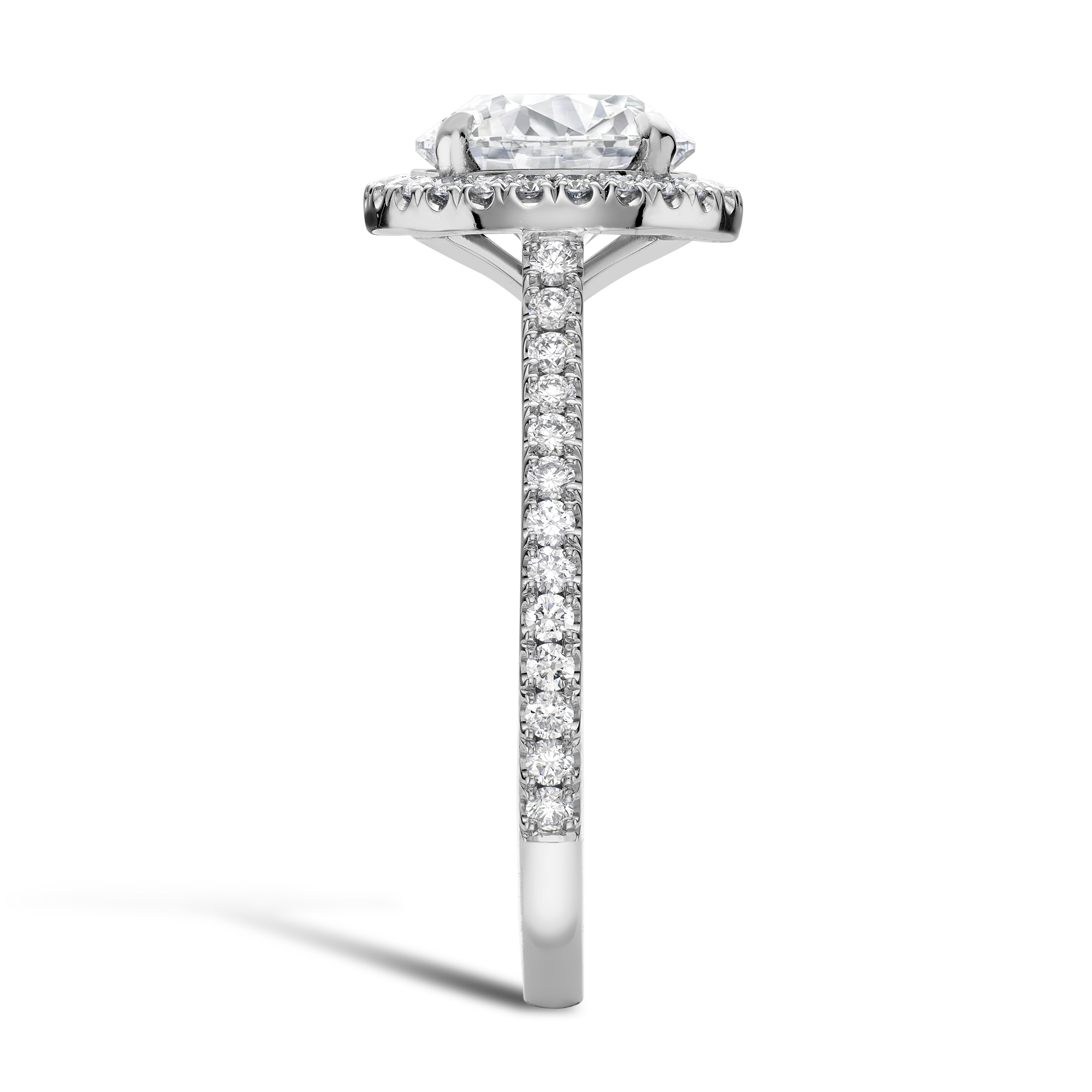 Celestial Brilliant Cut 2.08ct Type IIA Diamond Cluster Ring Brilliant cut, Claw set_4