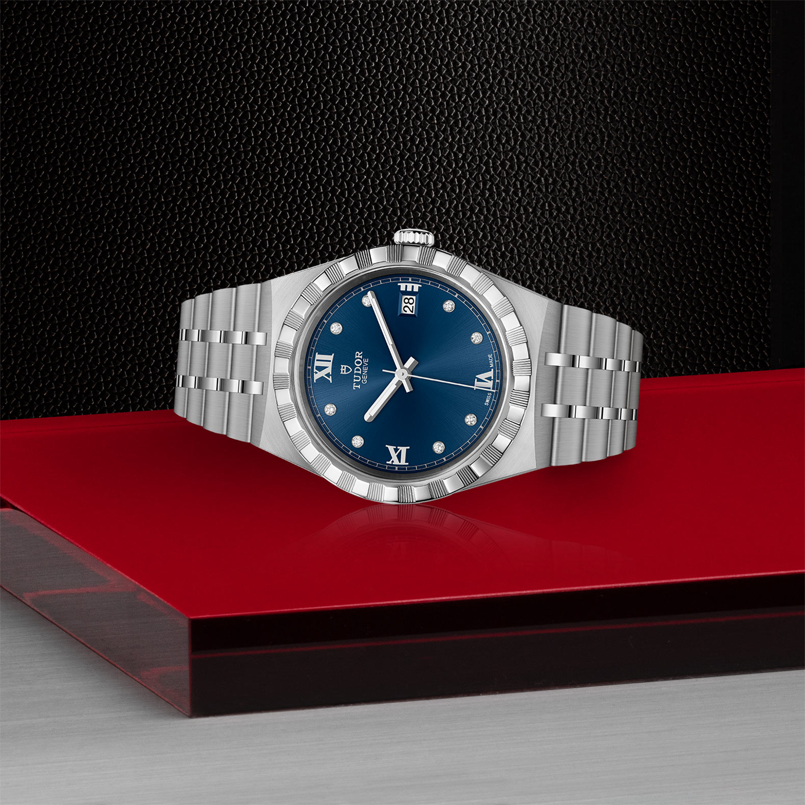 Tudor Royal 38mm. Blue Dial. Diamond Numerals_2