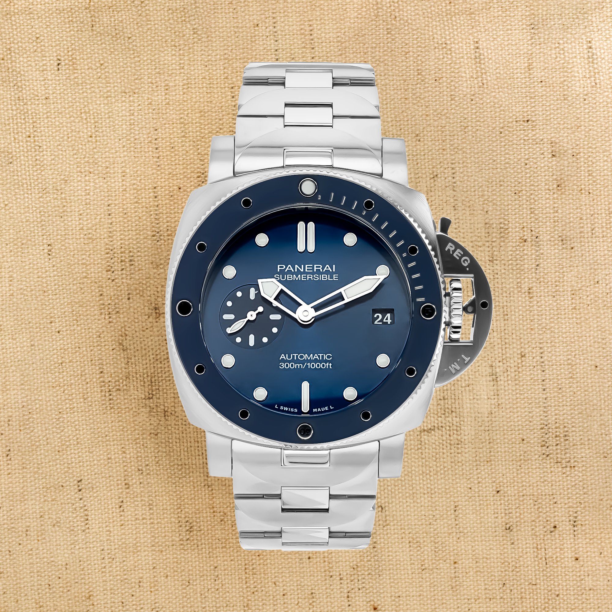 Panerai Submersible - 42mm 42mm, Blue Dial, Baton Numerals_1
