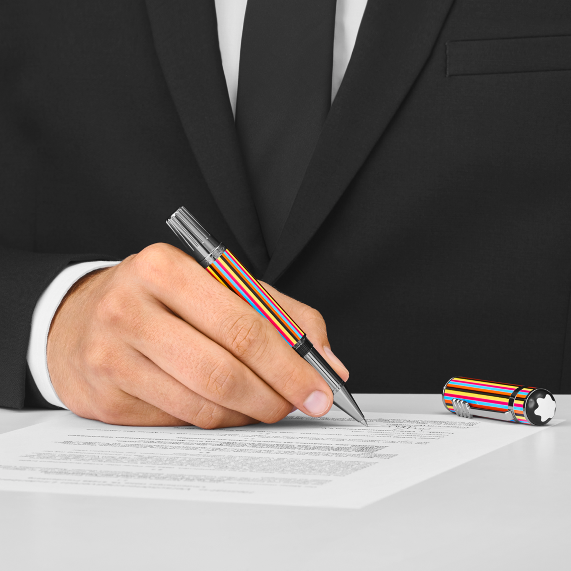 Montblanc Great Characters The Beatles Special Edition Rollerball 116257_10