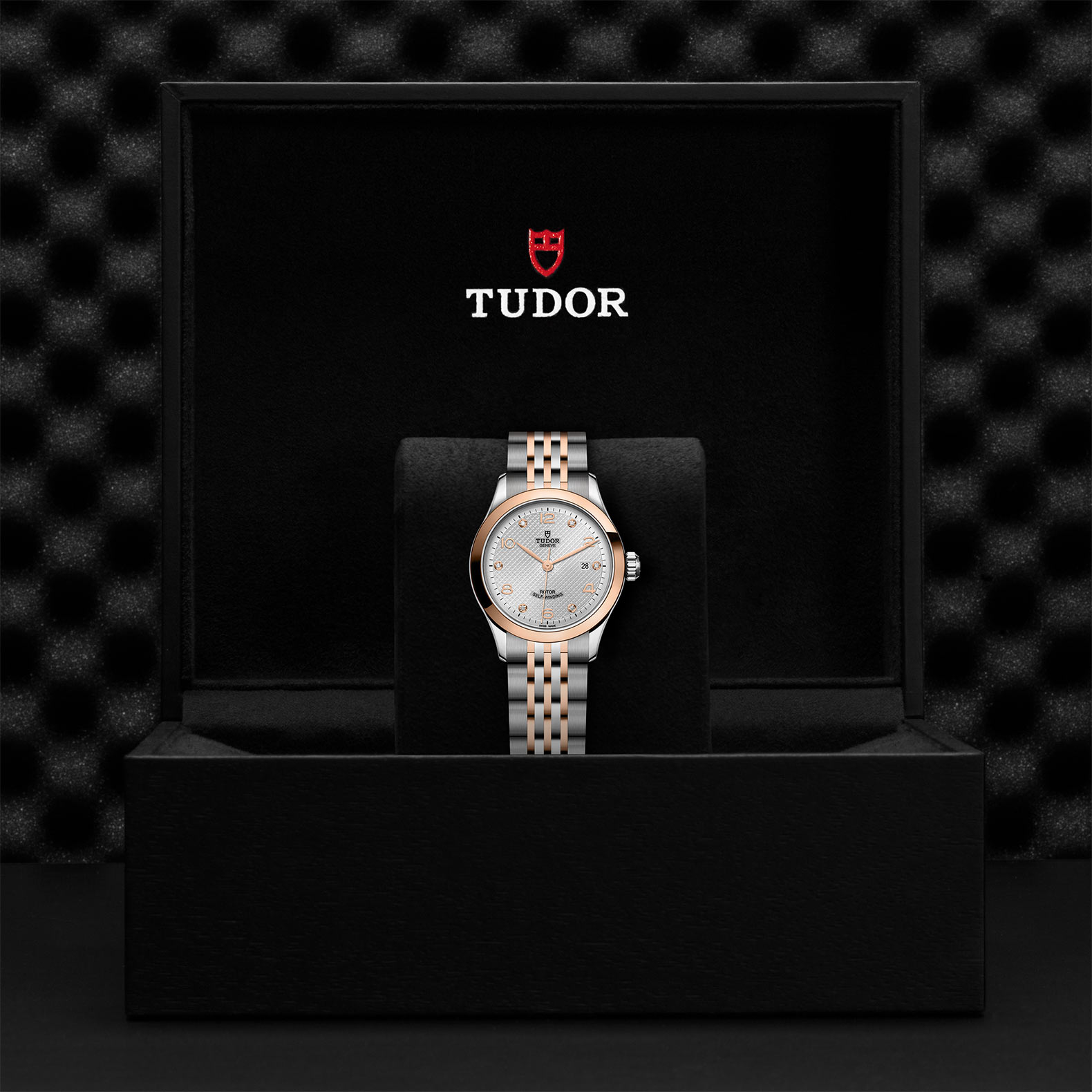 Tudor 1926 28mm. Silver Dial. Arabic Numerals_3