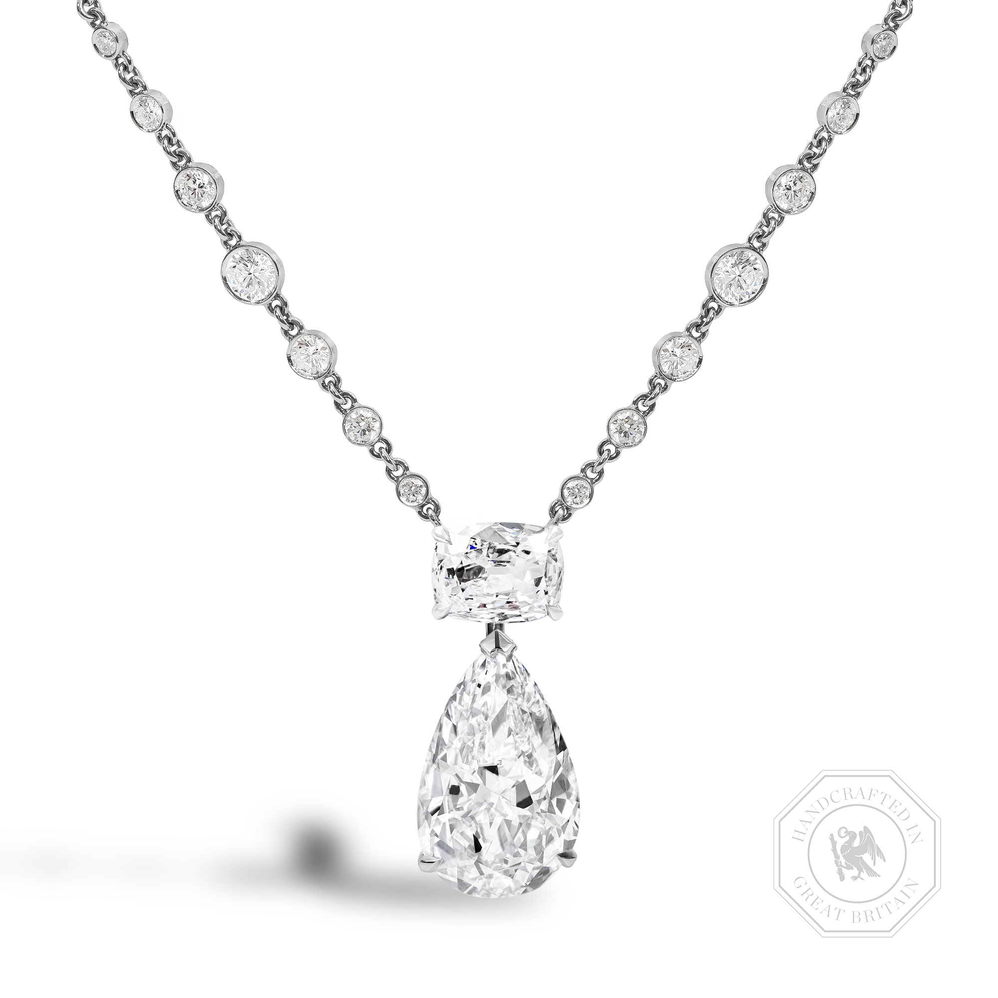 Masterpiece Pear Shaped 5.54ct Golconda Diamond and Pearl Necklace Pear & Cushion Shape, Claw Set_1