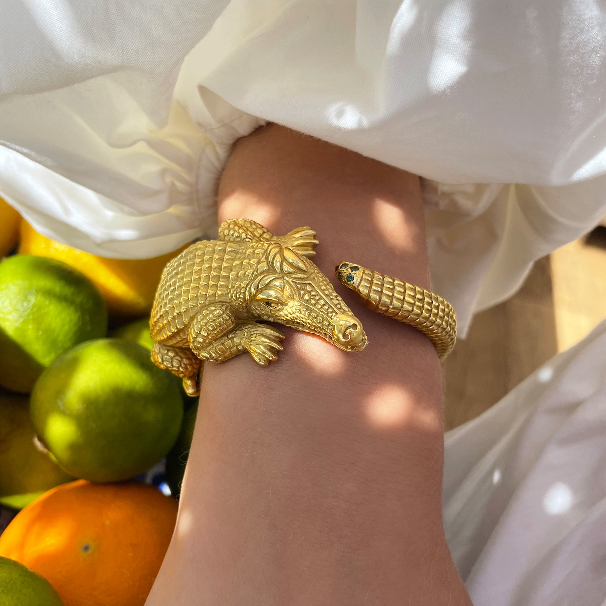 1980s Barry Kielselstein-Cord Alligator Cuff Bangle Brilliant cut, Claw set_10