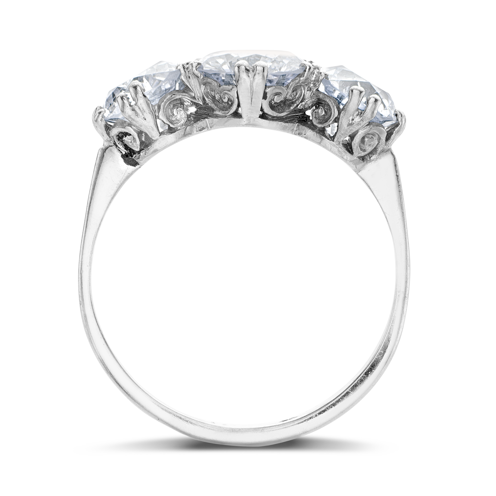 Edwardian 1.07ct Diamond Three Stone Ring Brilliant cut, Claw set_3