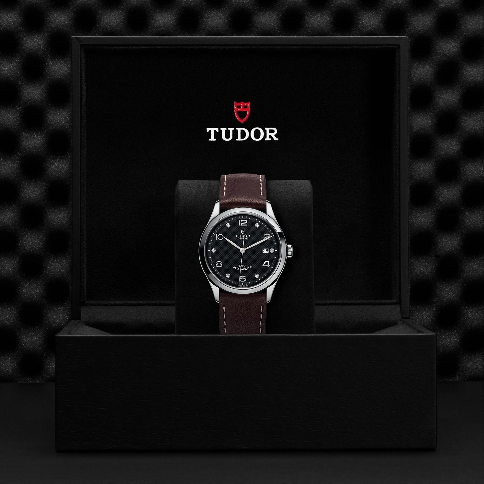 Tudor 1926 39mm, Black Dial, Diamond Markers_3