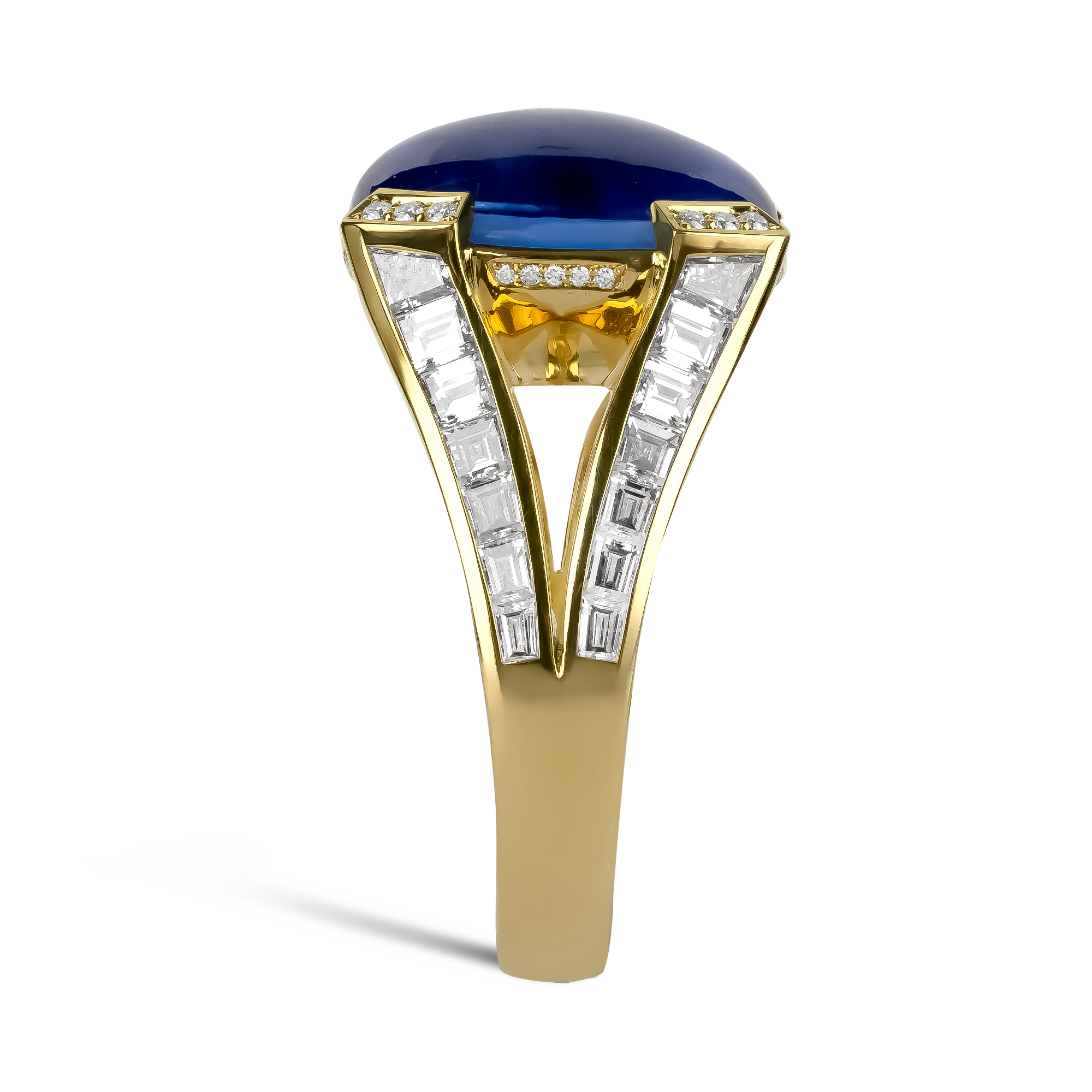 Masterpiece Cabochon Cut 11.60ct Sri Lankan Star Sapphire and Diamond Ring Cabochon, Calibre & Brilliant Cut, Claw & Channel Set_4