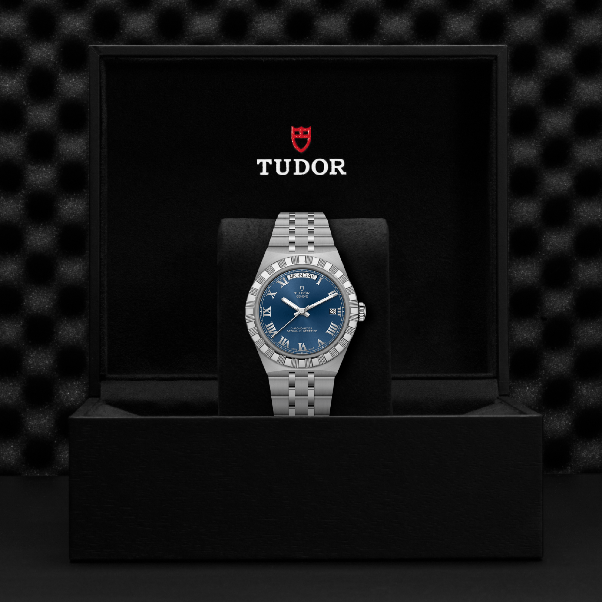 Tudor Royal 40mm, Blue Dial, Roman Numerals_4