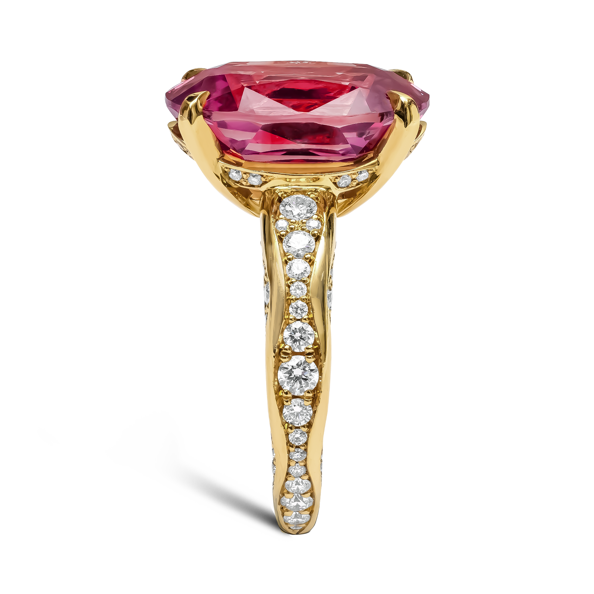 Masterpiece 10.52ct Kitulo Garnet and Diamond Ring Oval Cut, Claw Set_4