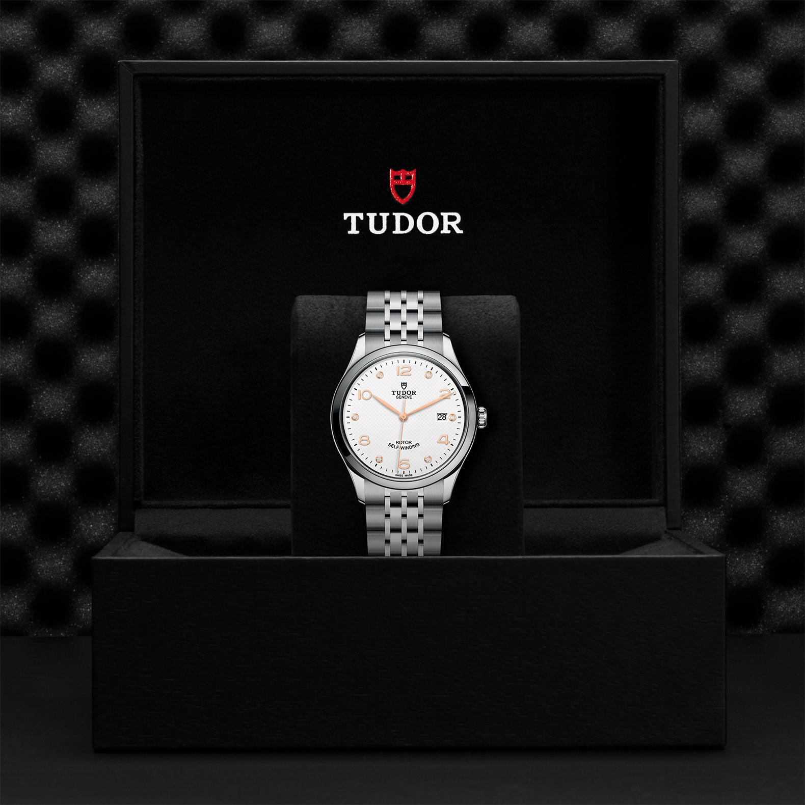 Tudor 1926 39mm, White Dial, Diamond Markers_3