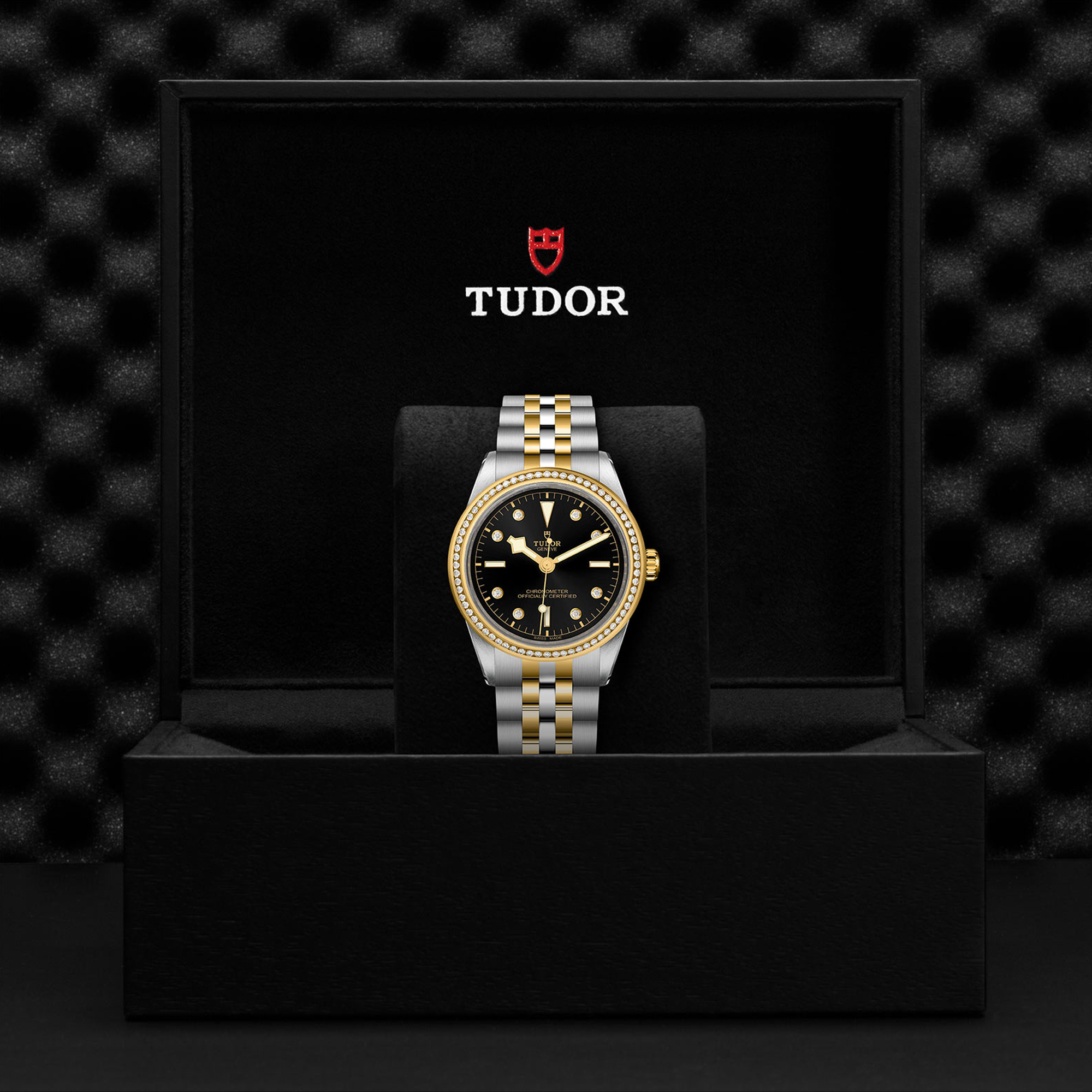 Tudor Black Bay One 39 S&G 39mm, Black Dial, Diamond Numerals_3