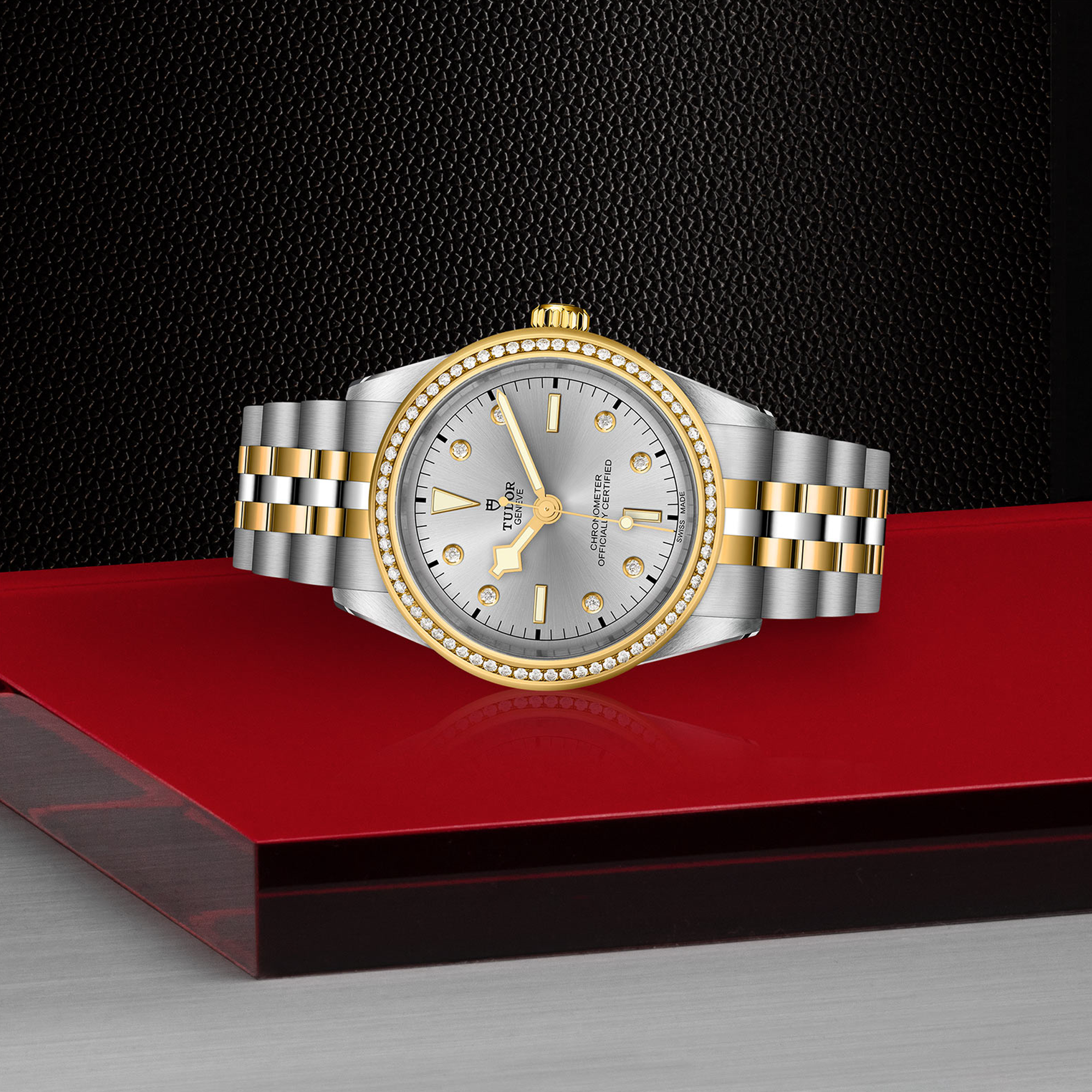 Tudor Black Bay One 39 S&G 39mm, Silver Dial, Diamond Numerals_2