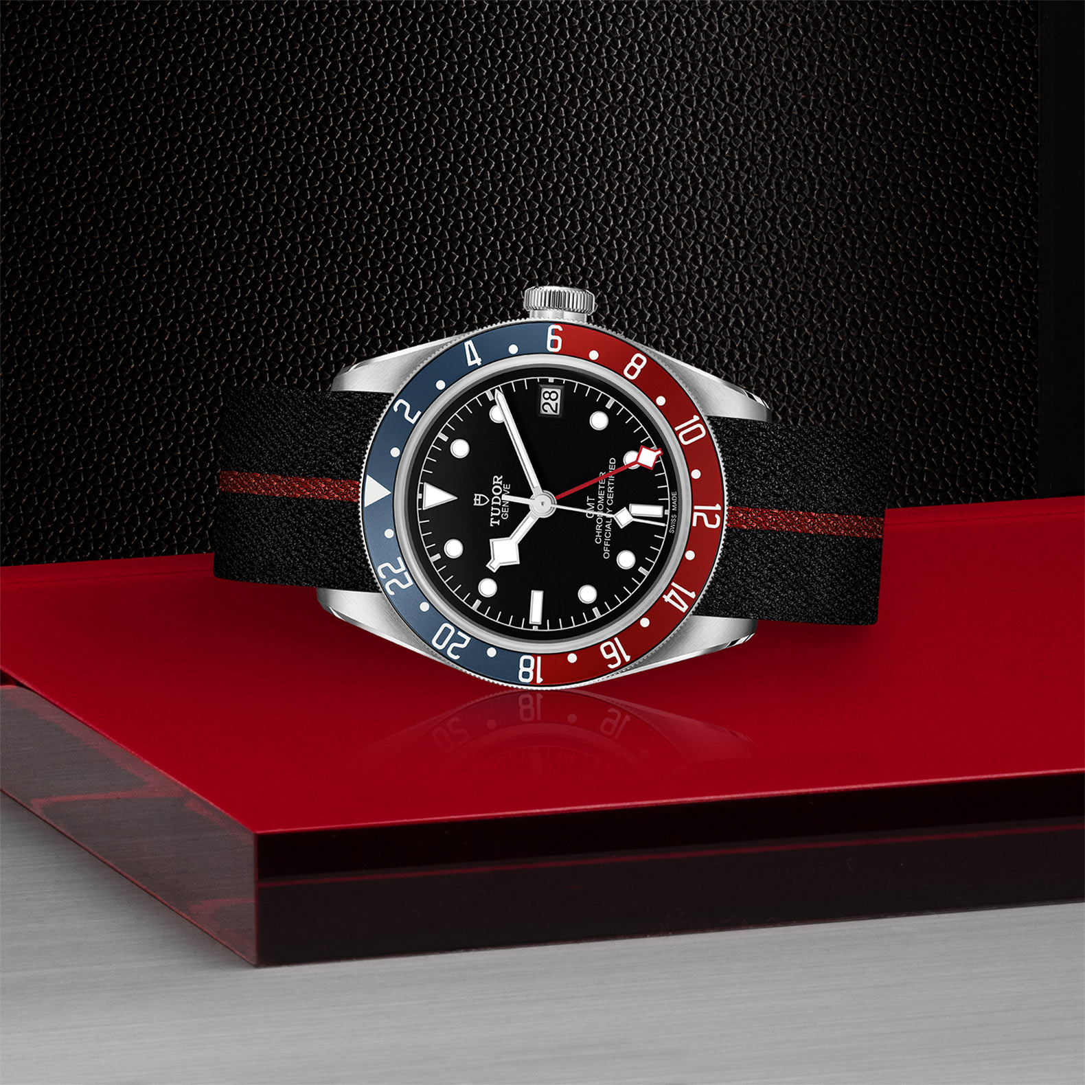 Black Bay GMT 41mm. Black Dial. Baton Numerals_2