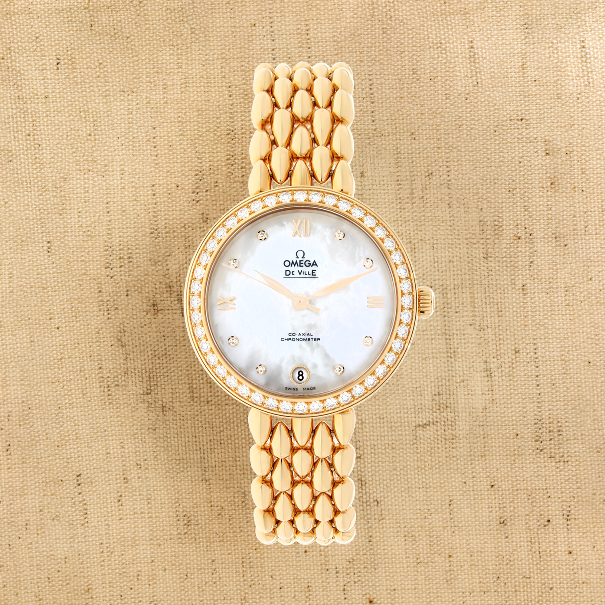 OMEGA De Ville Prestige 'Dewdrop' 32.7mm, Mother of Pearl Dial, Diamond Numerals_1