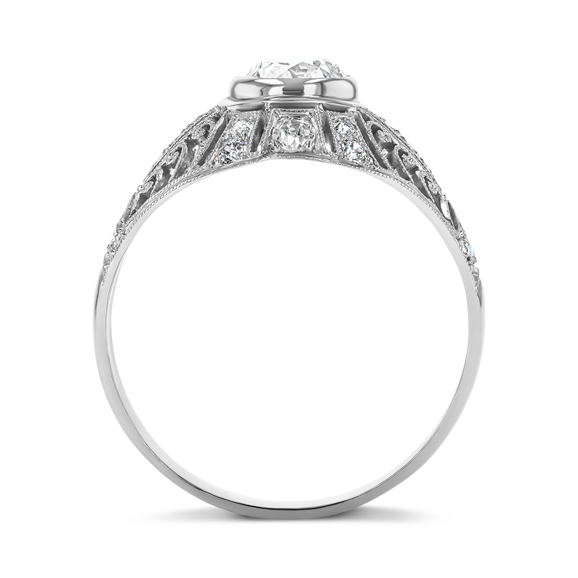 Old European Cut Diamond Cluster Ring Old European Cut, Millegrain Set_3