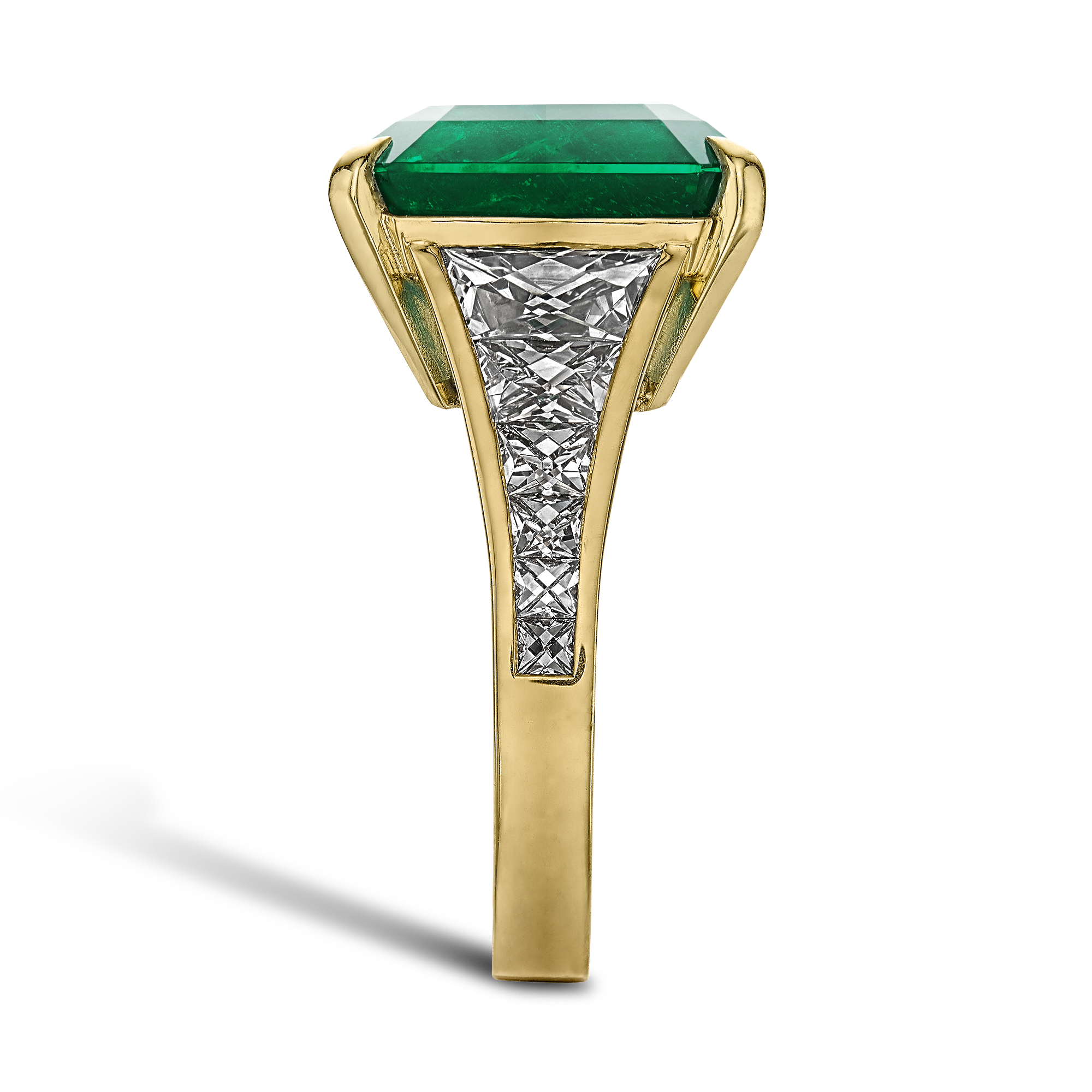 Masterpiece Pragnell Setting Colombian Emerald Ring with Diamond Shoulders Octagon Step & French Cut, Claw Set_4