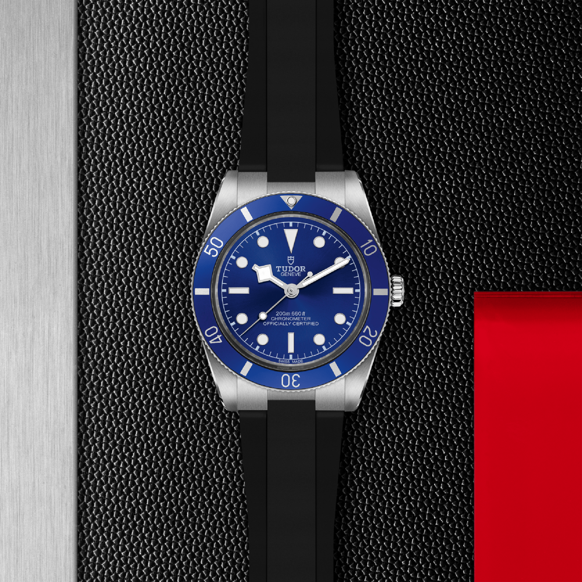 Tudor Black Bay 54 37mm, Blue Dial, Baton/Dot Numerals_2