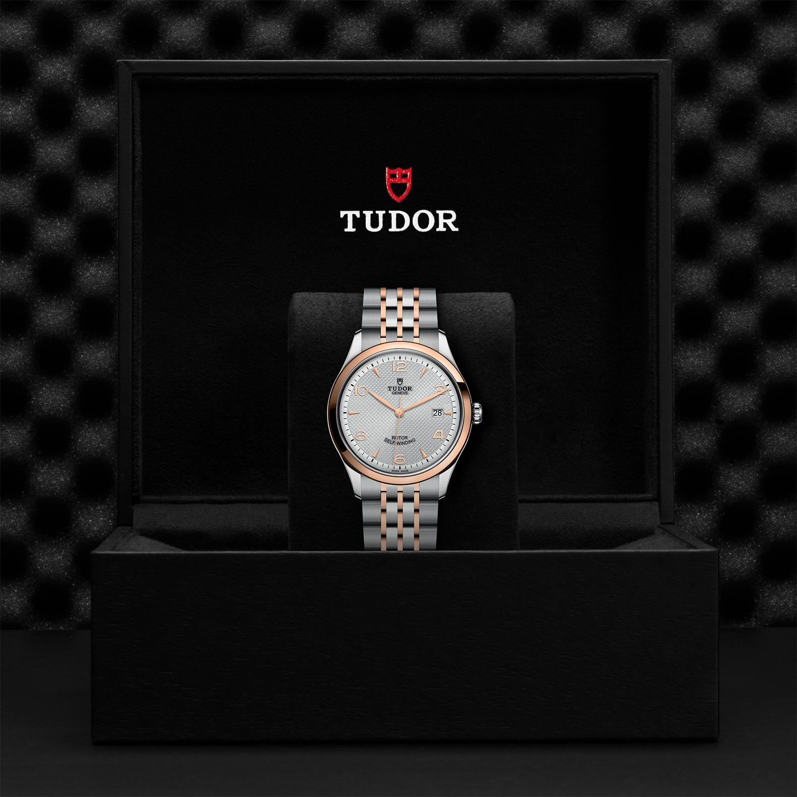 Tudor 1926 39mm. Silver Dial. Arabic/Baton Numerals_3