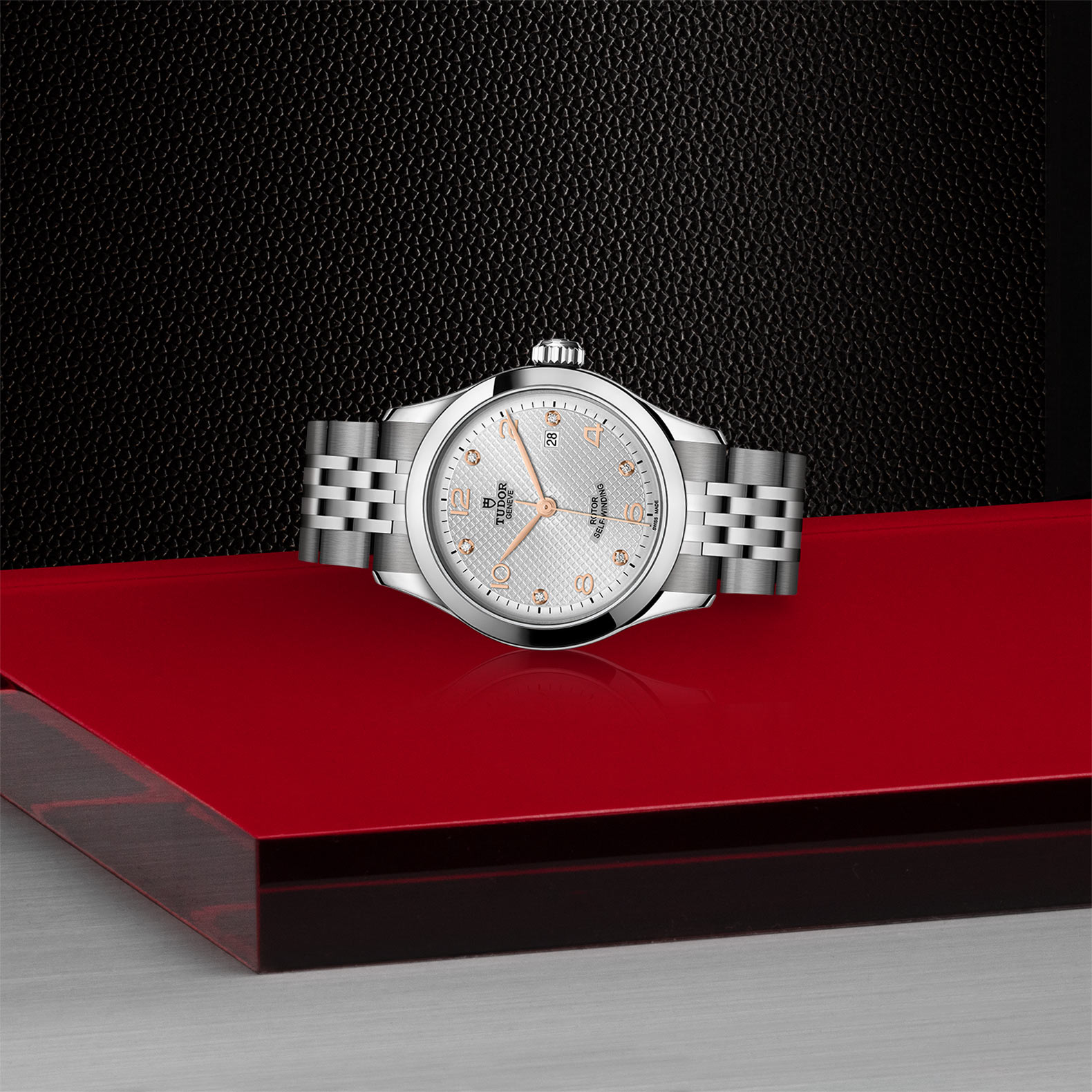 Tudor 1926 28mm. Silver Dial. Diamond Numerals_2