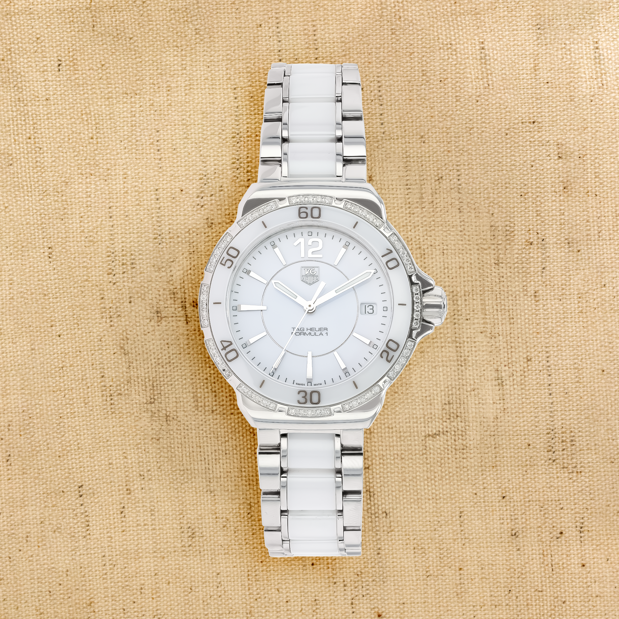 Tag Hueur Formula 1 37mm, White Dial, Arabic/Baton Numerals_1