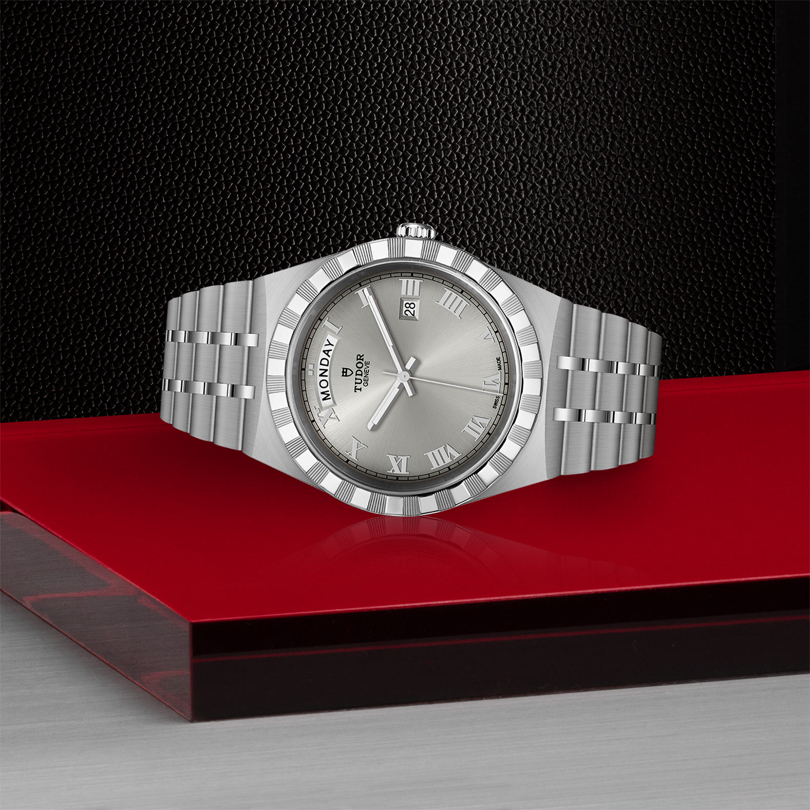 Tudor Royal 41mm. Silver Dial. Roman Numerals_2