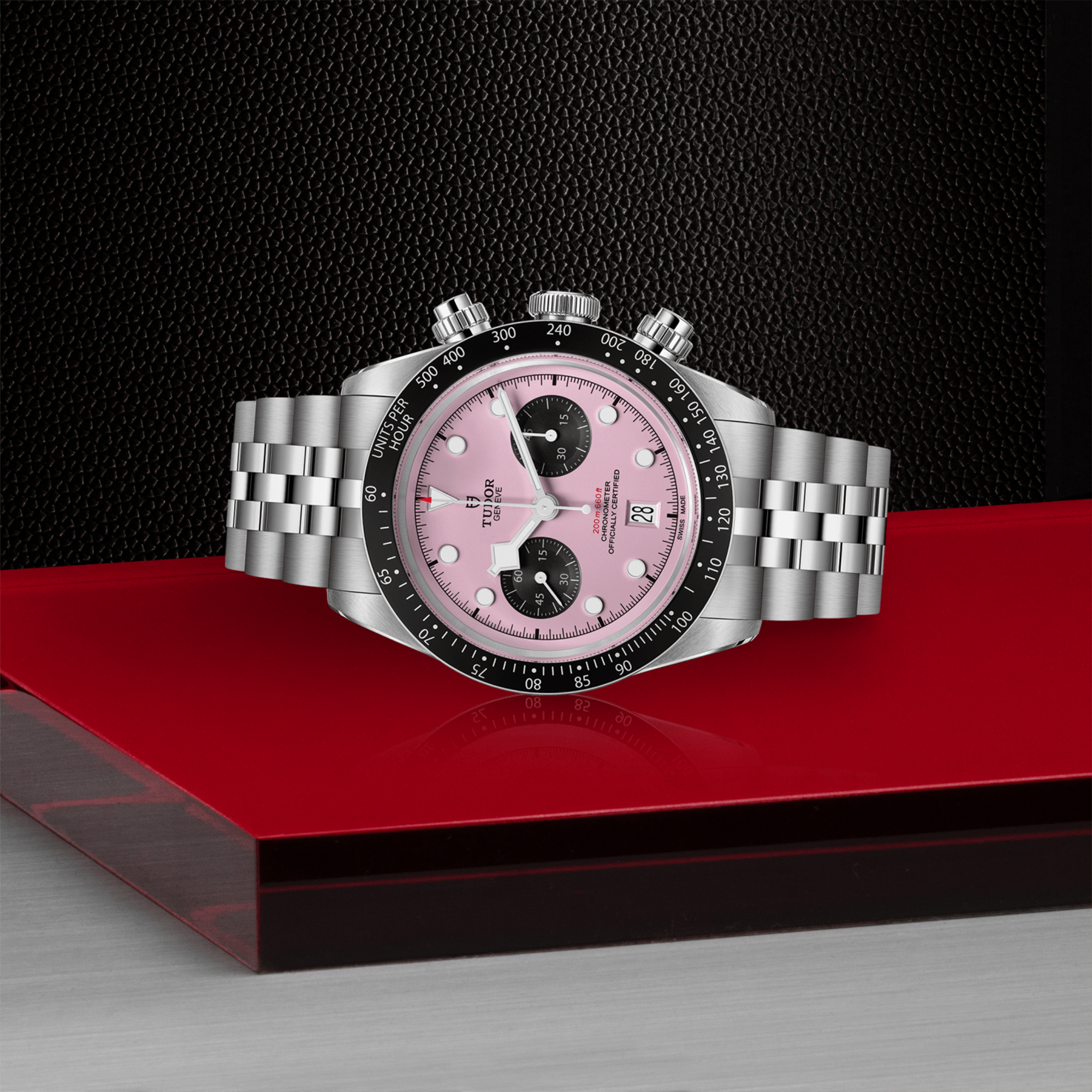 Tudor Black Bay Chrono 41mm, Pink Dial, Dot Numerals_4
