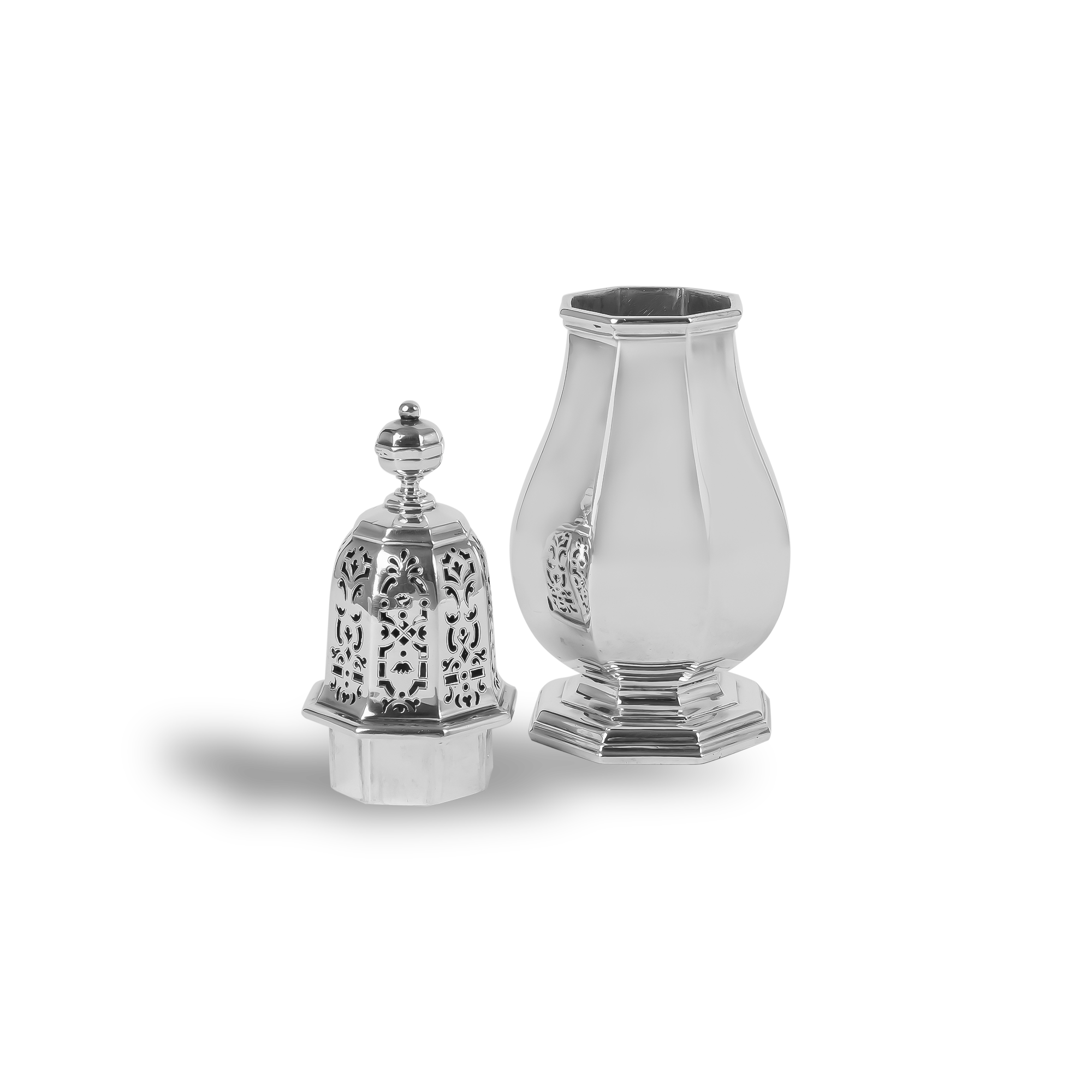 Britannia Silver George V Octagonal Shaped Caster Hallmarked London_2