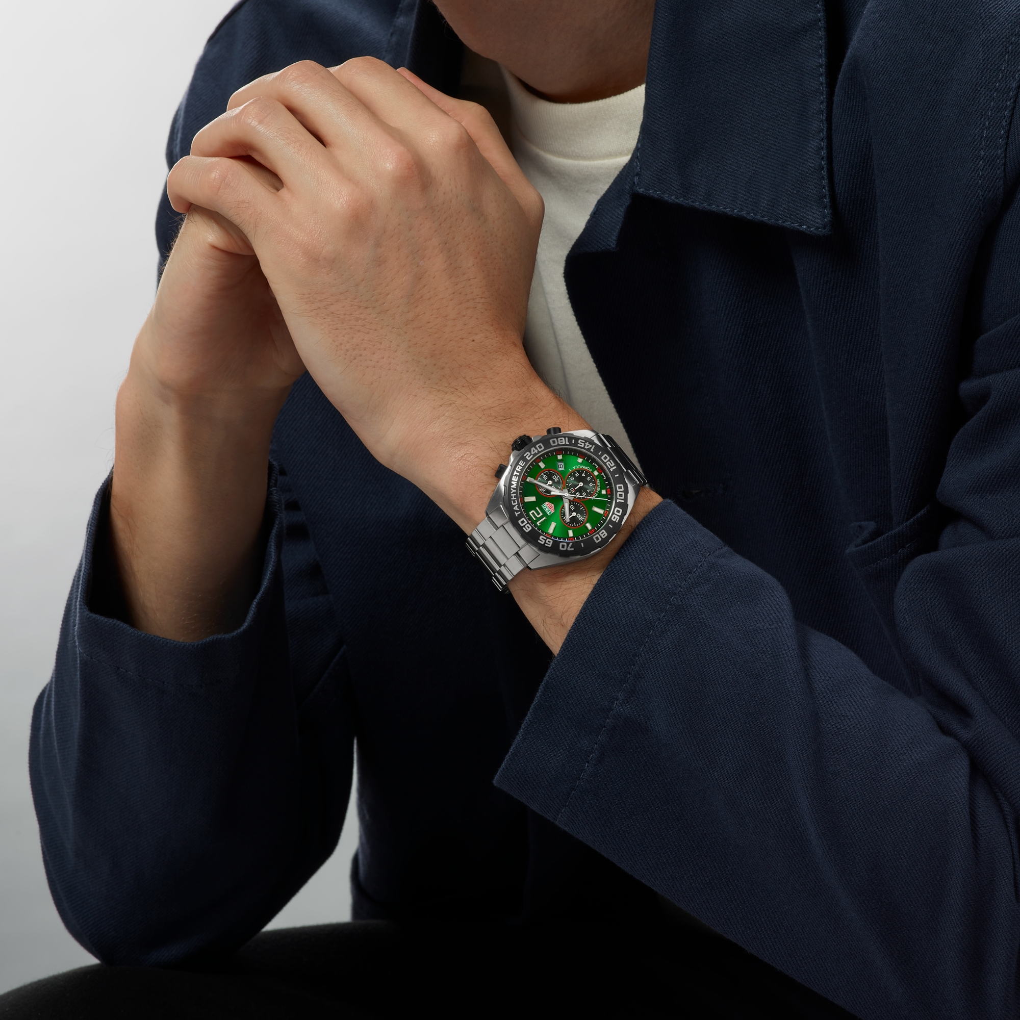 Tag Heuer Formula 1 Chronograph 43mm, Green Dial, Baton Numerals_4
