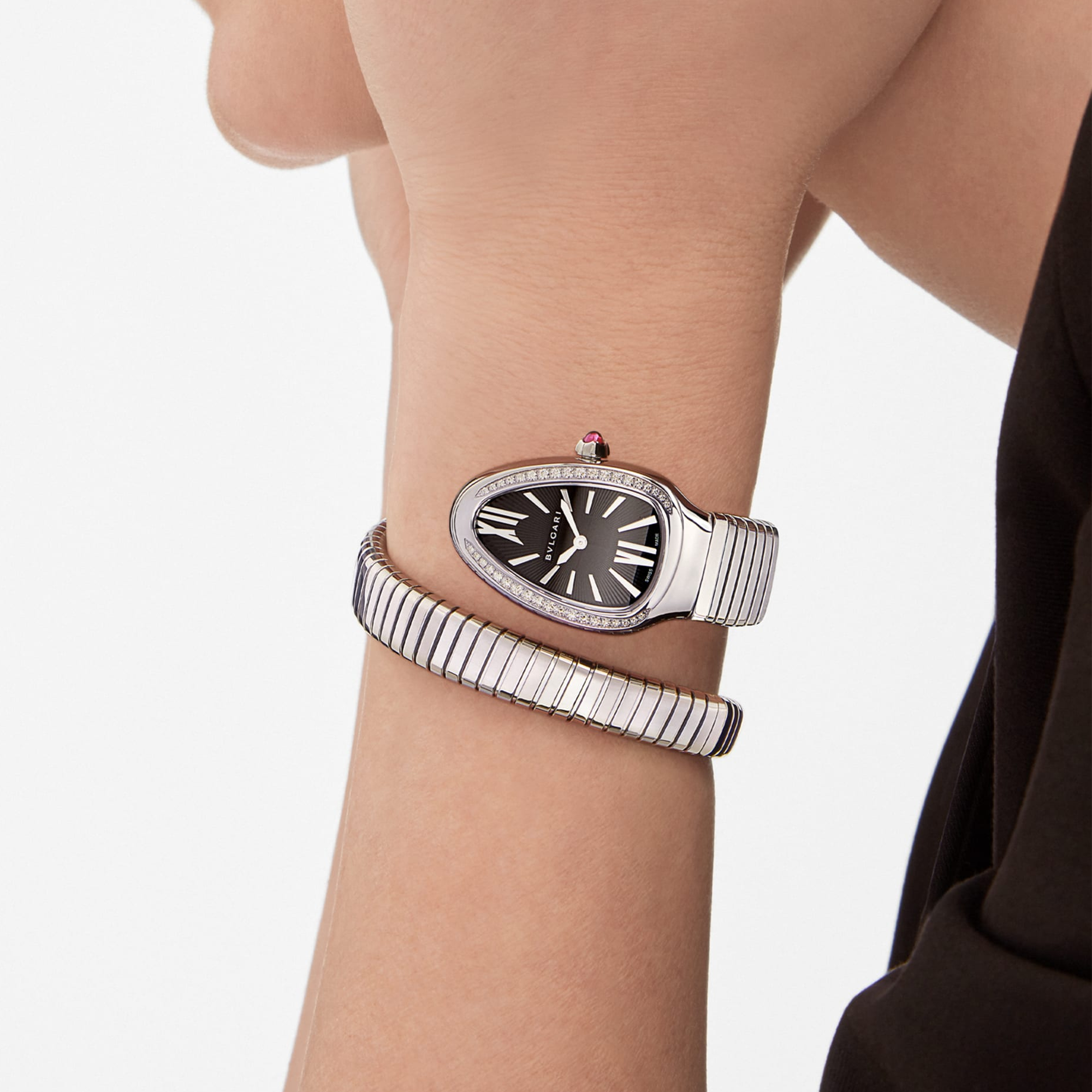 Bvlgari Serpenti Tubogasi 35mm, Black Dial, Baton & Roman Numeral_10