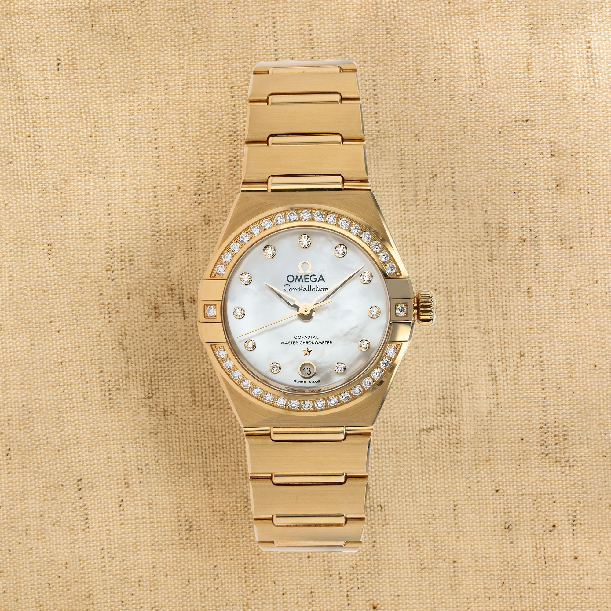 Pre-Owned OMEGA Constellation 29mm, Mother of Pearl Dial, Diamond Numerals_1