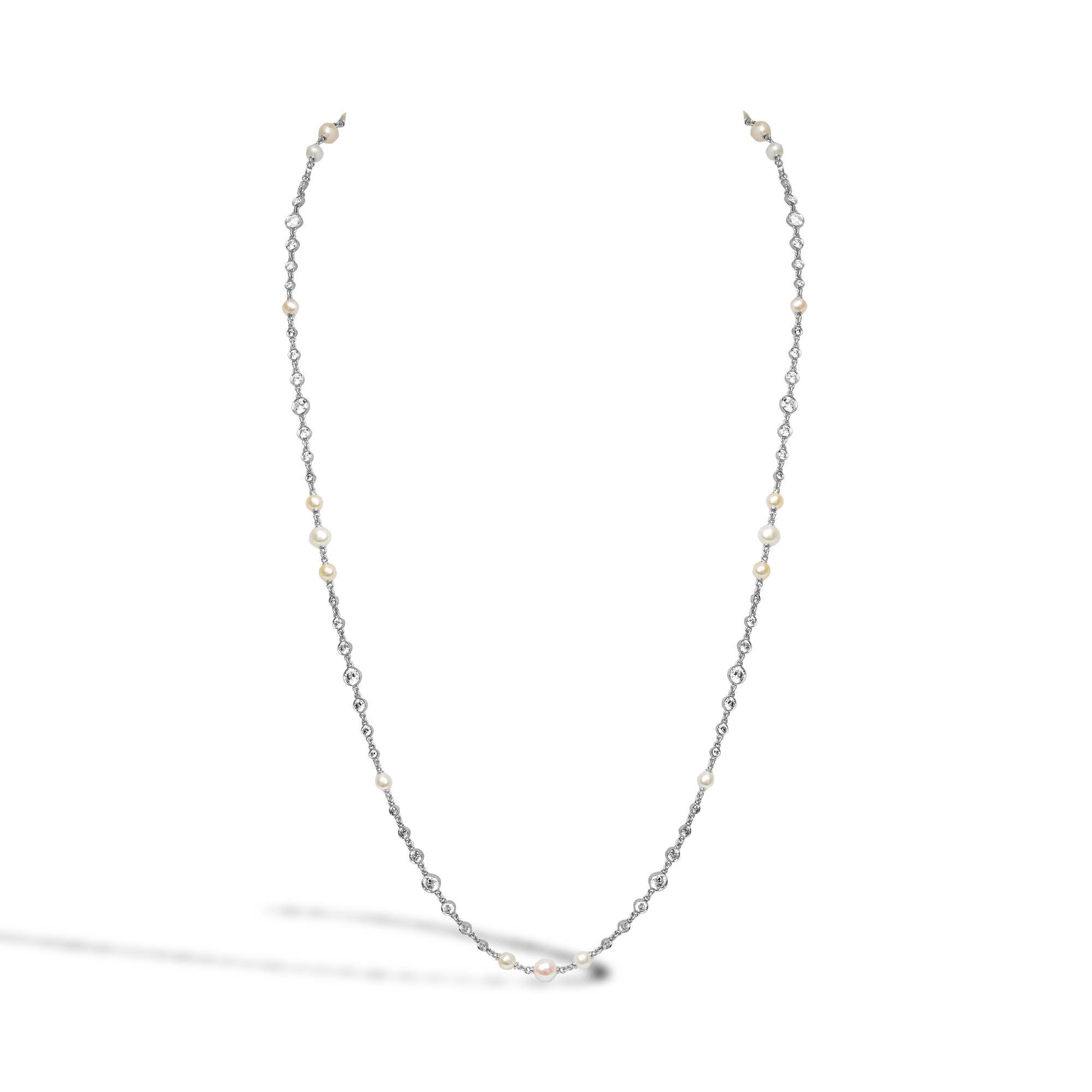 Brilliant Cut Diamond and Pearl 57cm Chain Necklace Brilliant Cut, Rubover Set_1