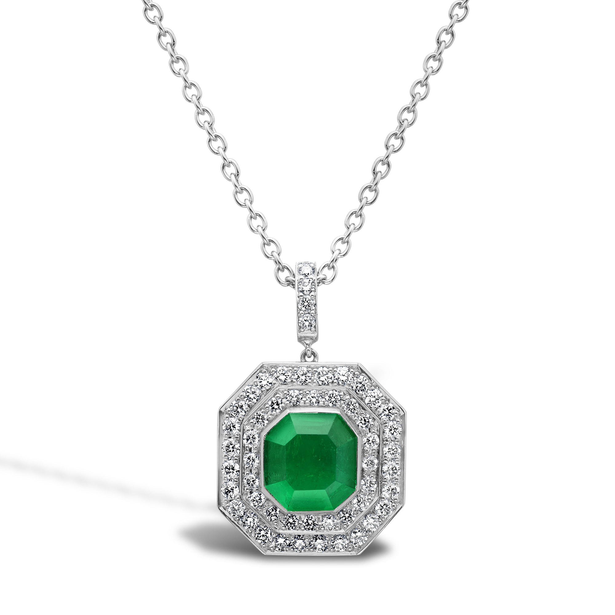 Trapeze Cut Emerald Pendant Trapeze and Brilliant Cut, Rub Over and Claw Set_1