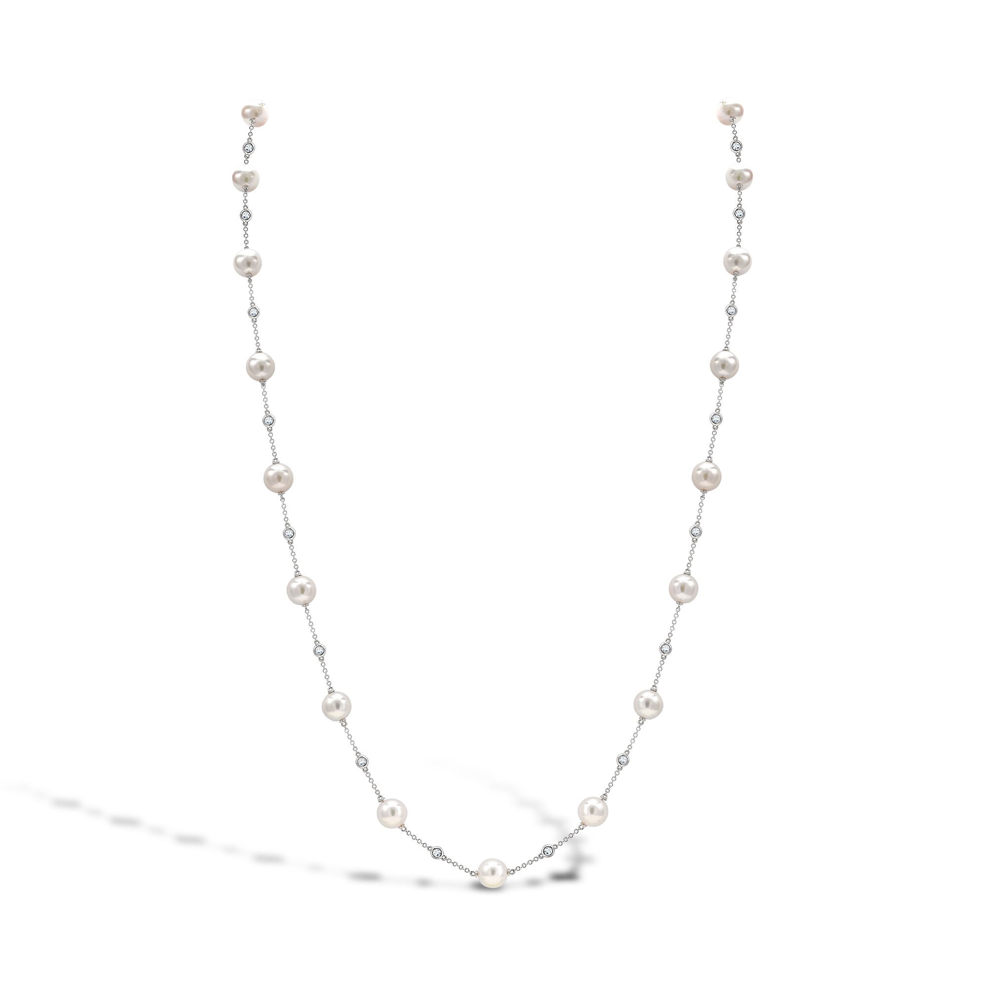 Akoya Pearl and Diamond Necklace 8.5mm - 9mm_1