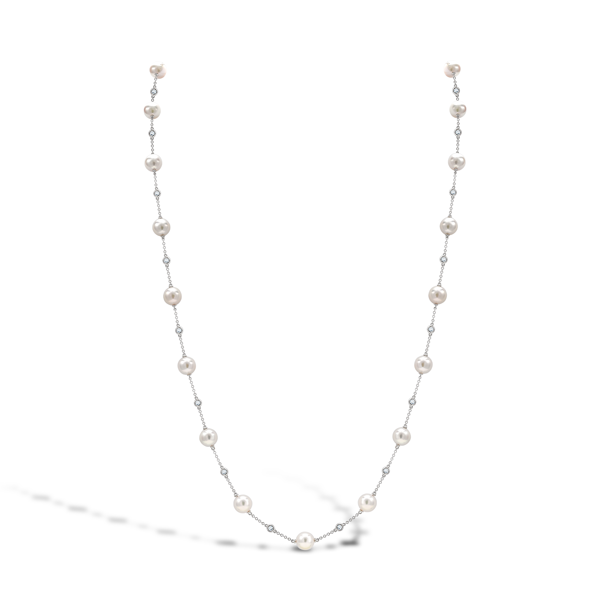 Akoya Pearl and Diamond Necklace 8.5mm - 9mm_1