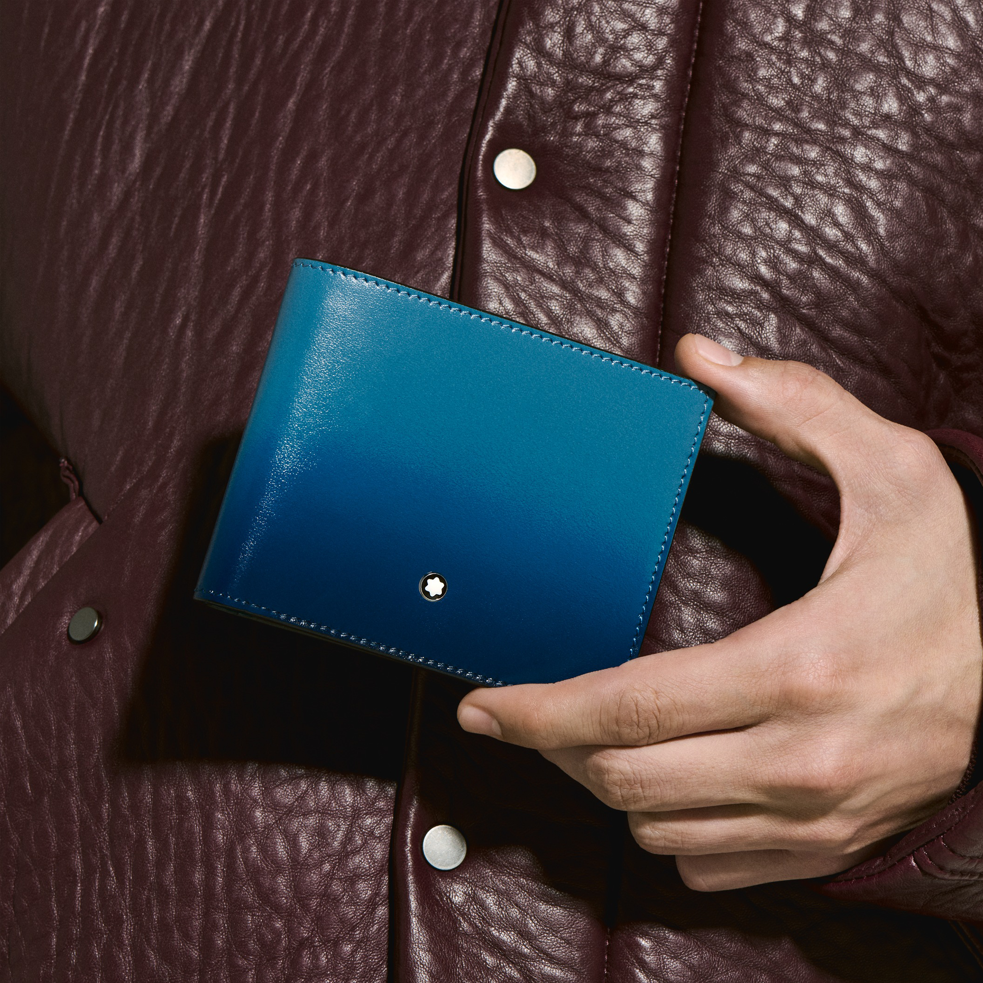 Montblanc Wallet 6cc in Meisterstück Leather 199266_10