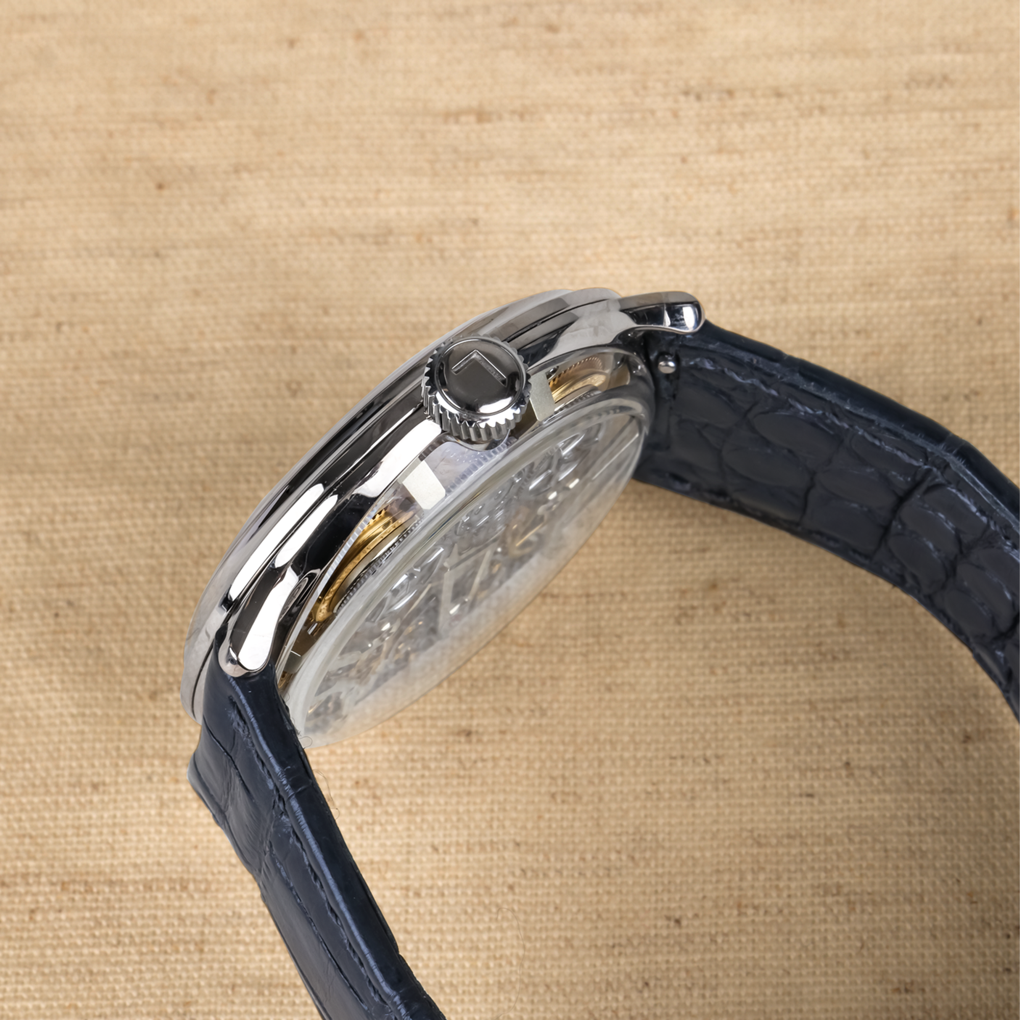 Lederer Central Impulse Chronometer 44mm, Rhodium Dial, Baton Numerals_5