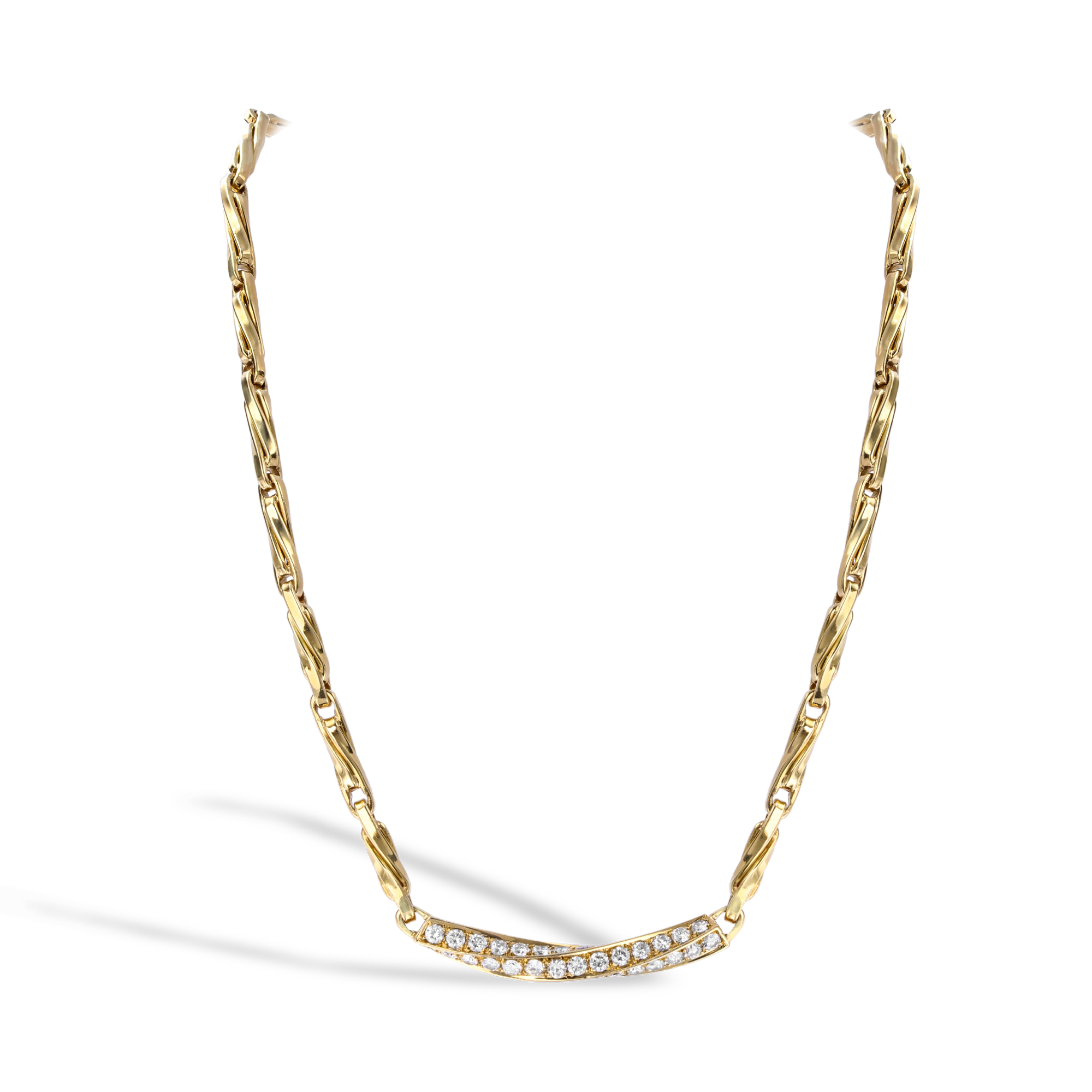 1980s Bvlgari Fancy Twisted Link Diamond Necklace Round Brilliant Cut, Grain Set_1