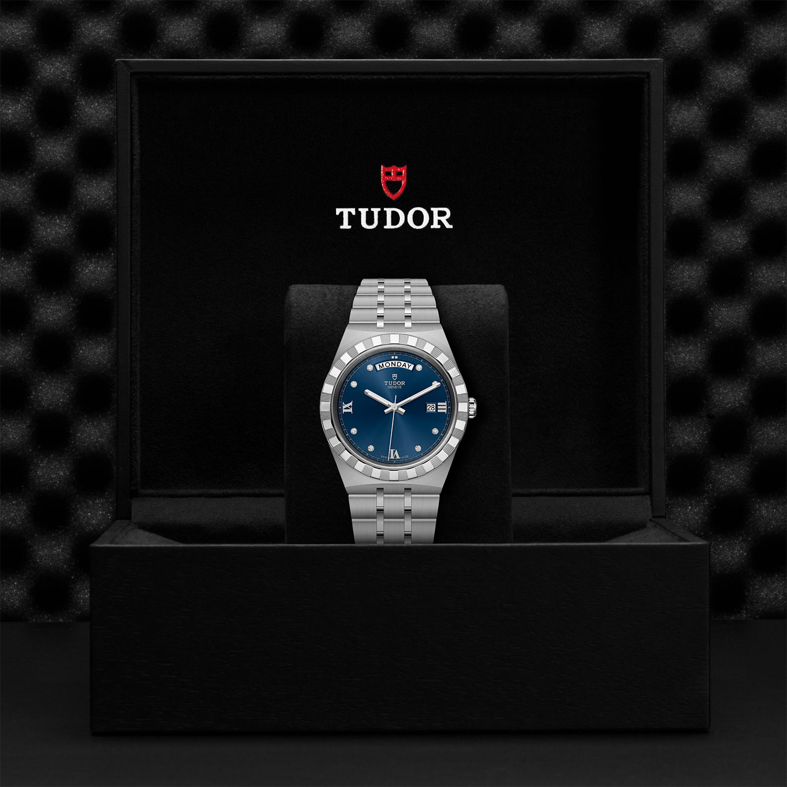 Tudor Royal 41mm. Blue Dial. Diamond Numerals_3