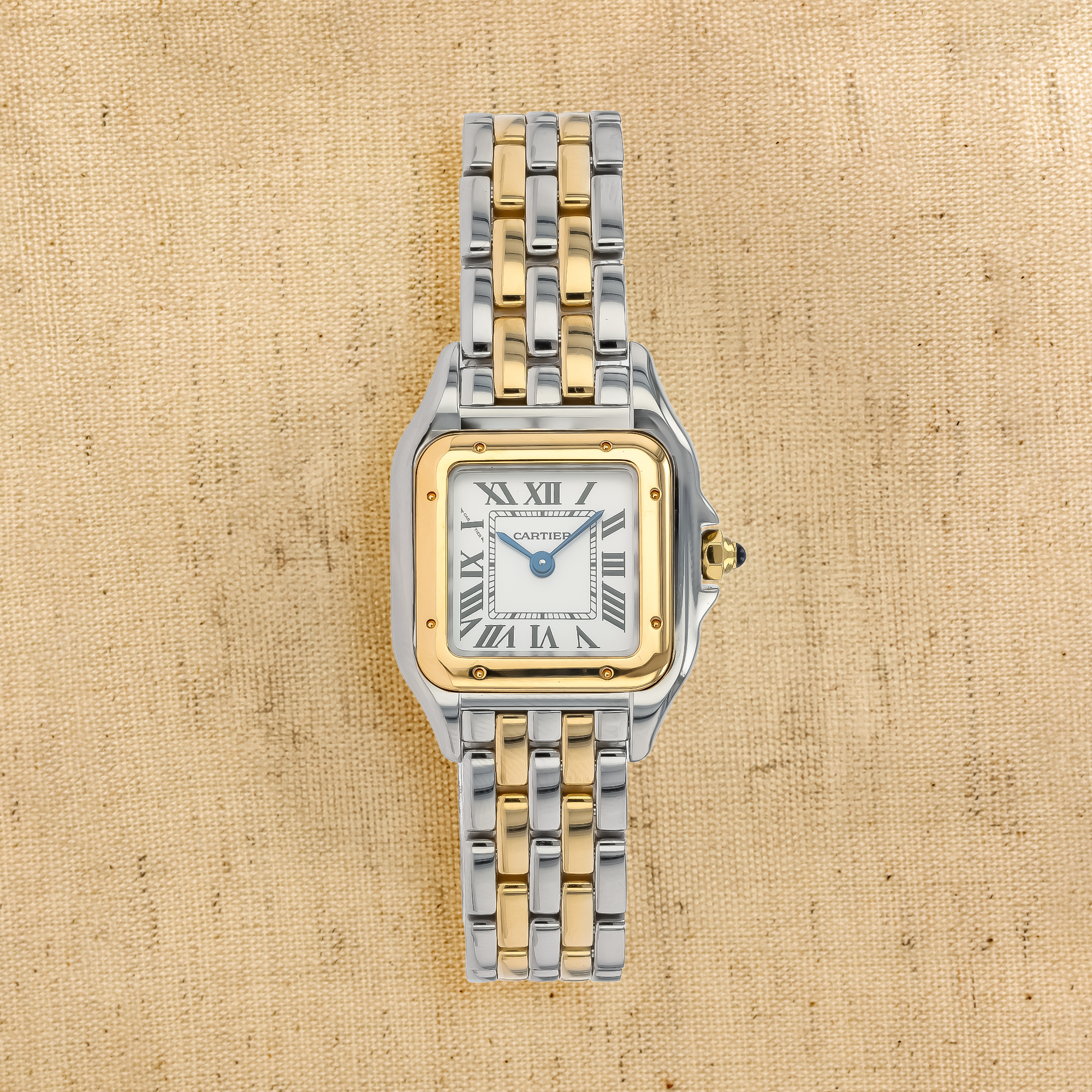 Cartier Panthère 22mm, White Dial, Roman Numerals_1