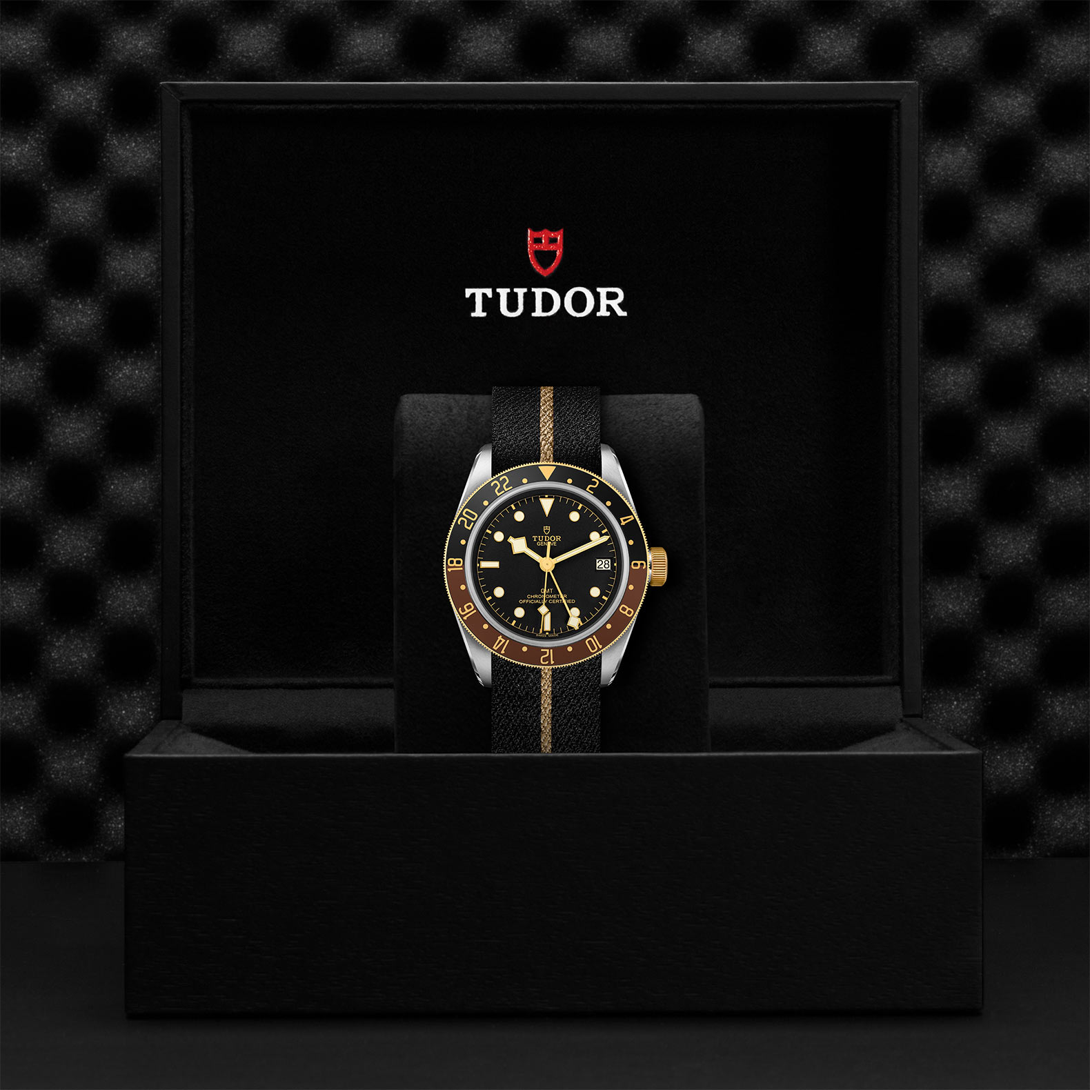 Tudor Black Bay GMT S&G 41mm, Black Dial, Baton Numerals_3