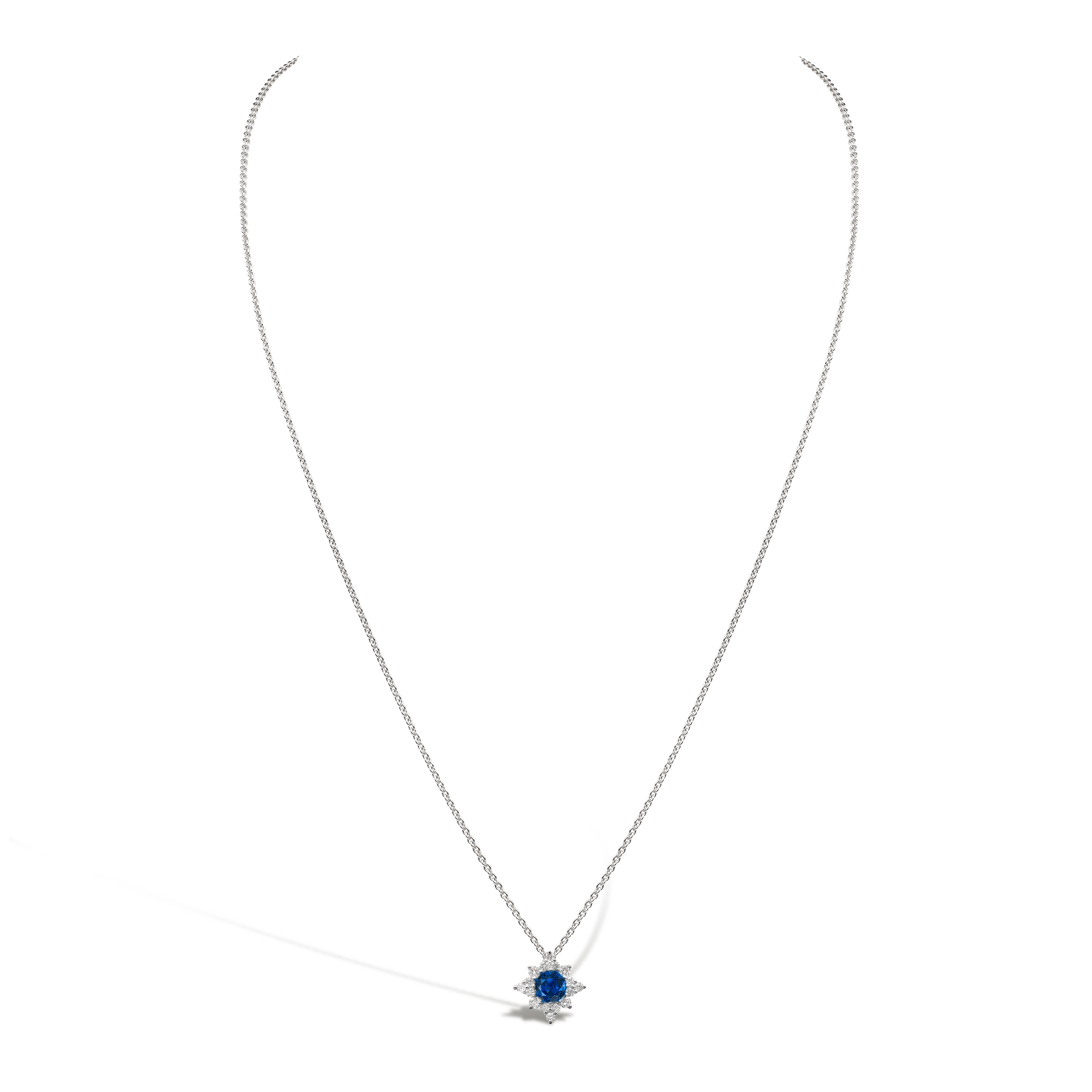 Star Struck Sapphire Pendant Brilliant cut, Claw set_2