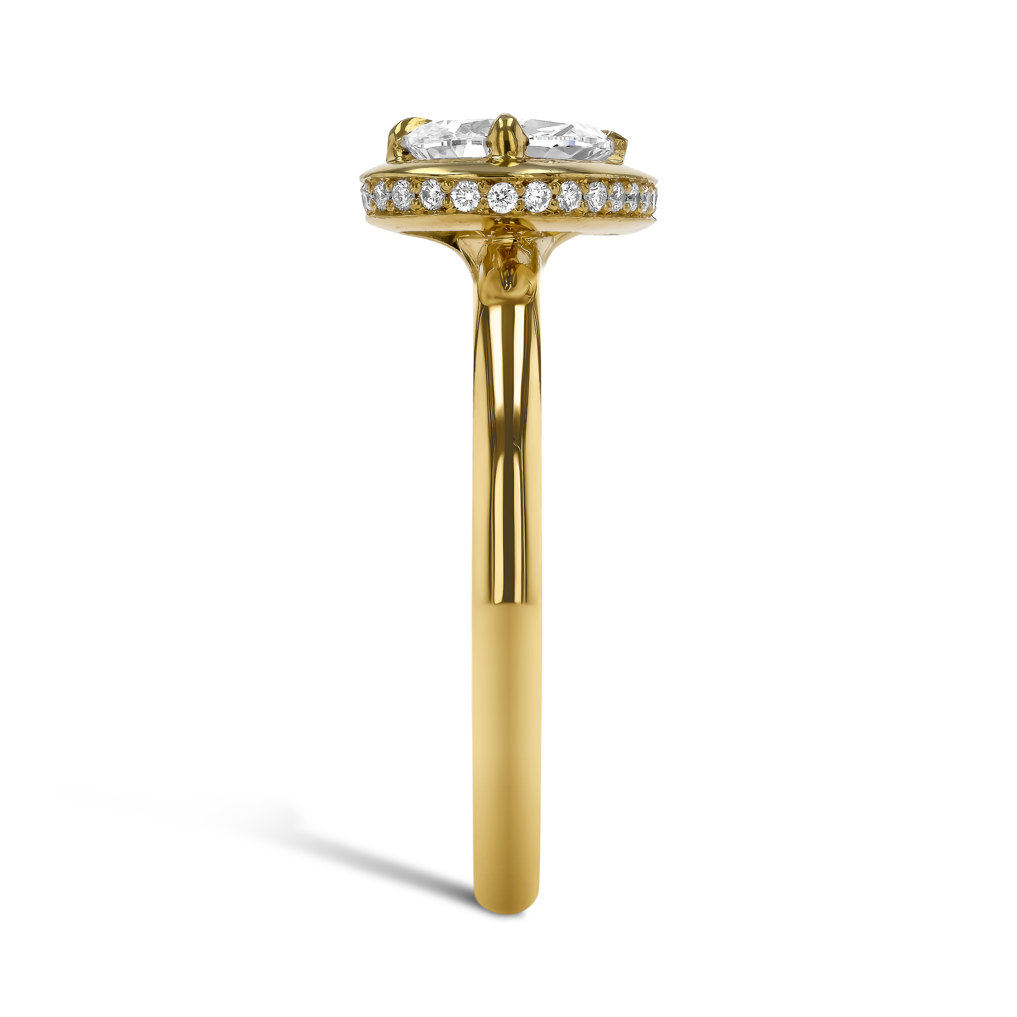 Skimming Stone Pear Shaped 1.00ct Diamond Ring Pear Shape, Claw Set_4