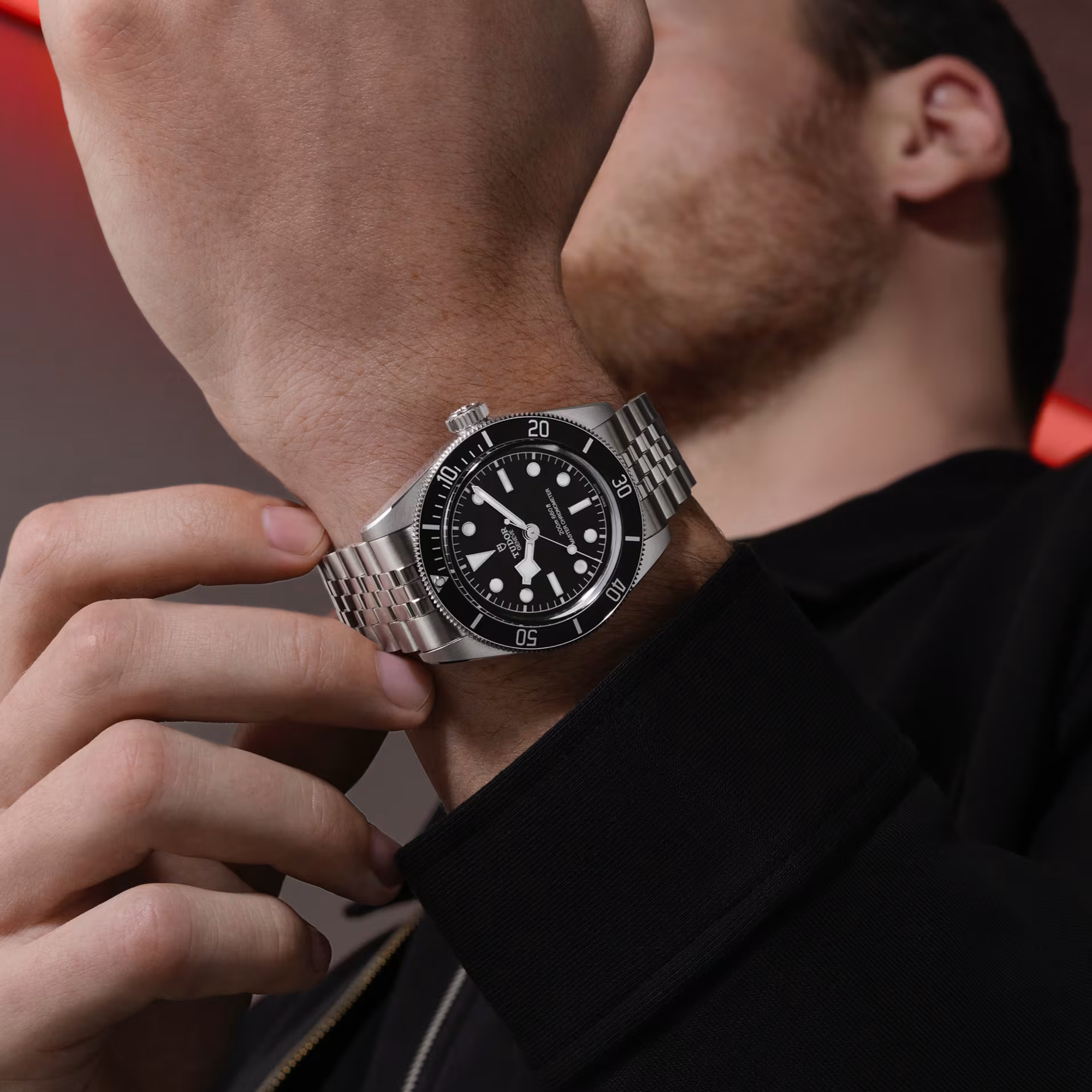 Tudor Black Bay 41mm, Black Dial, Baton/Dot Numerals_5