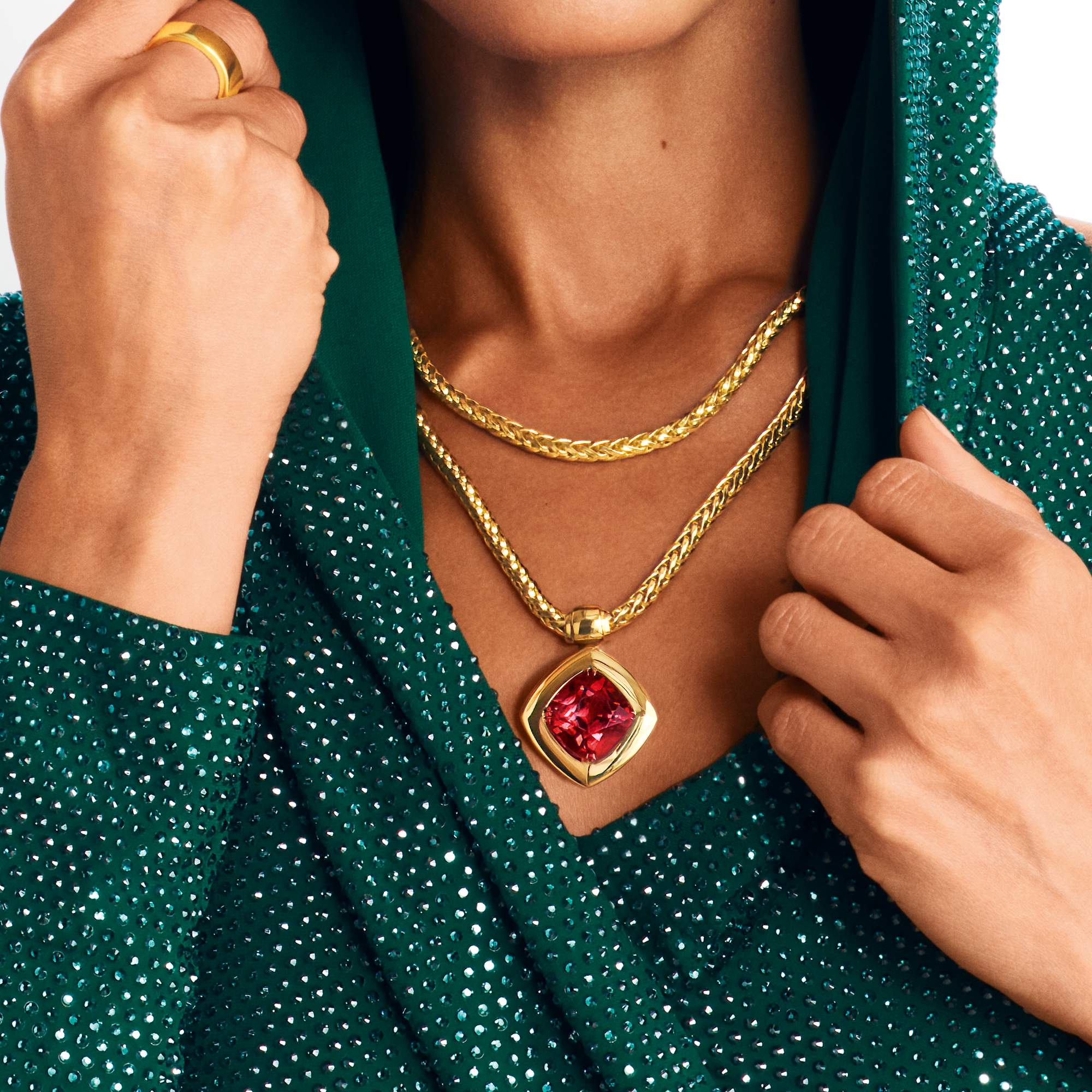 Masterpiece Portrait Setting 22.87ct Blood Orange Tourmaline Pendant Cushion Modern Cut, Rubover Set_10